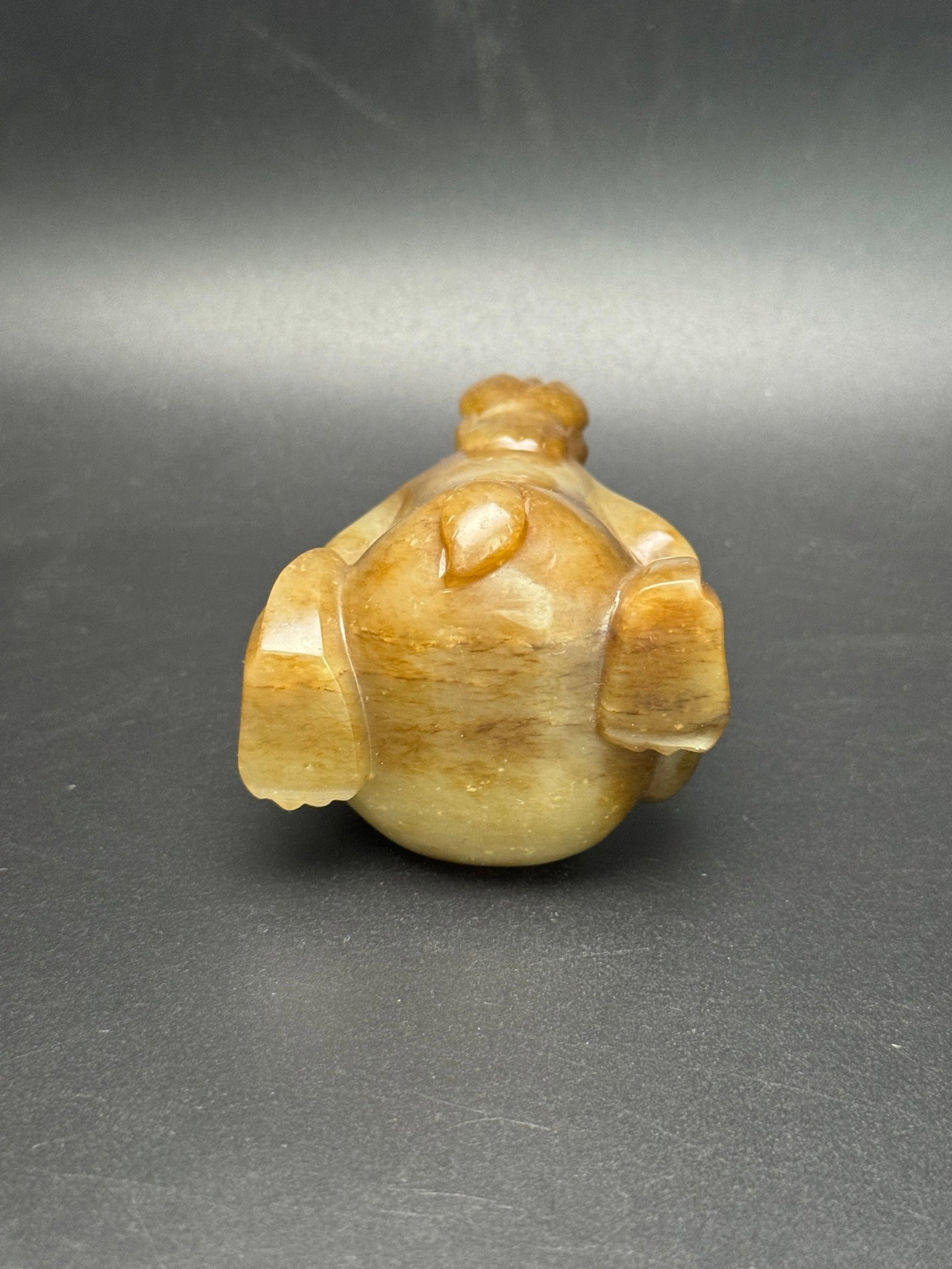 An Exquisite White Jade Bird Pattern Bear Ornament - 6