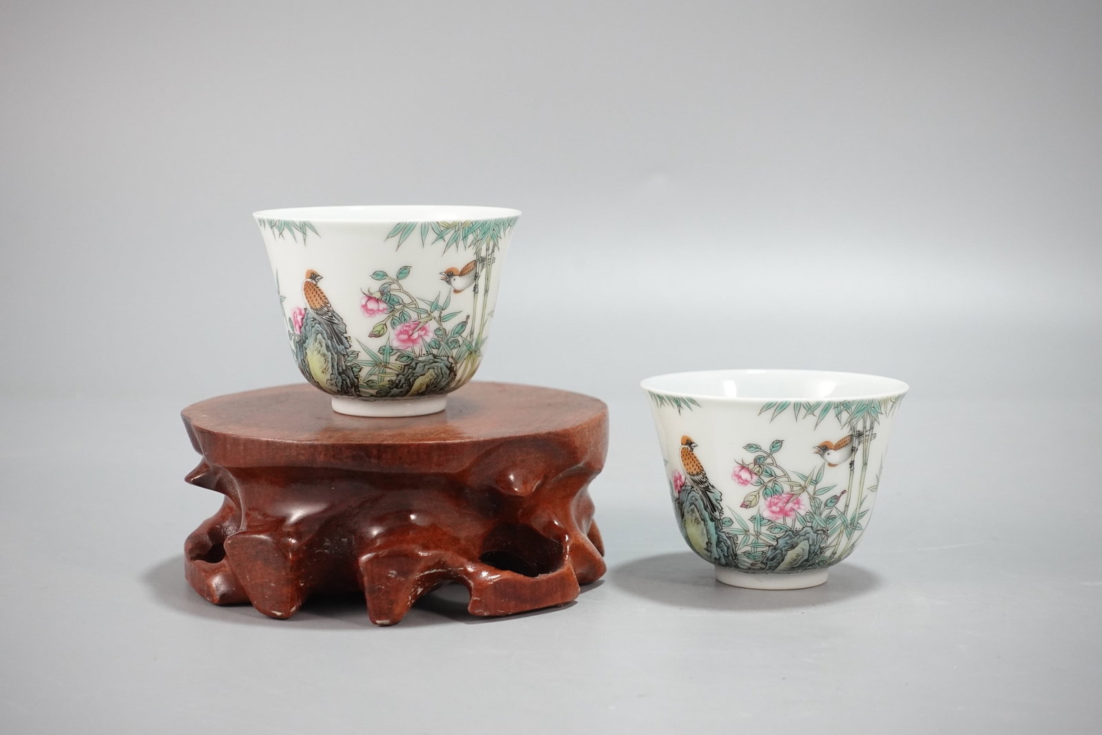 A Pair of Exquisite Enamel Flower and Bird Pattern Cups,with poem: A Pair of Exquisite Enamel Flower and Bird Pattern Cup,with poem,Qing Dynasty,China,Yongzheng Six-character Mark,Size:2inx2.6ins