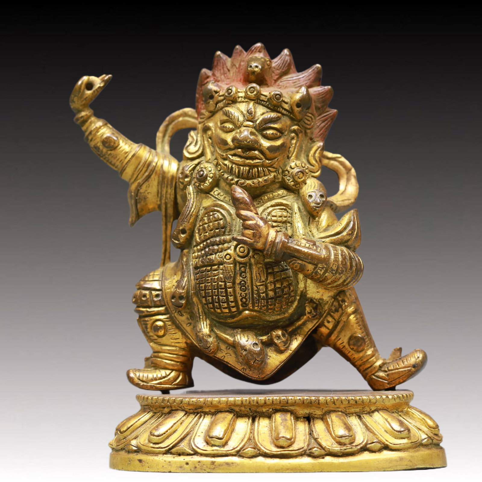 A Solemn Gilt Bronze Statue of Mammon: A Solemn Gilt Bronze Statue of Mammon,Qing Dynasty, China,Size:3.5inx2.2inx4.3in Weight:500g 铜鎏金财神像,中国清代