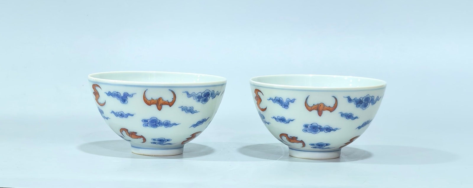A Pair of Exquisite Blue and White Doucai Auspicious Cloud and Bats Pattern Cups (1 of 8)
