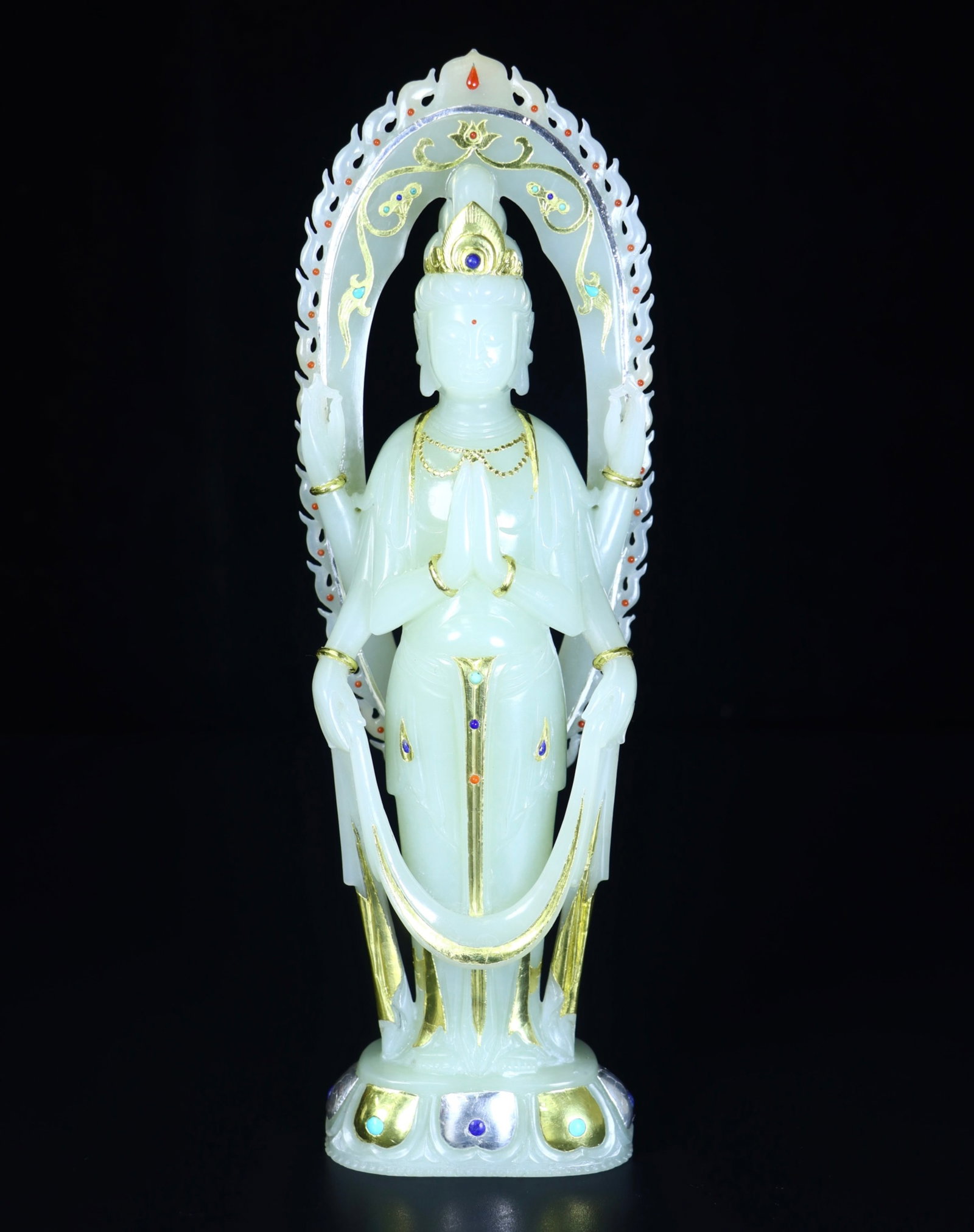 An Exquisite White Jade Inlaid Gold and Silver Statue of Avalokitesvara: An Exquisite White Jade Inlaid Gold and Silver Statue of Avalokitesvara,Qing Dynasty,China,Size:3.1inx1.8inx10in,Weight:725g 白玉错金银观音像,中&#
