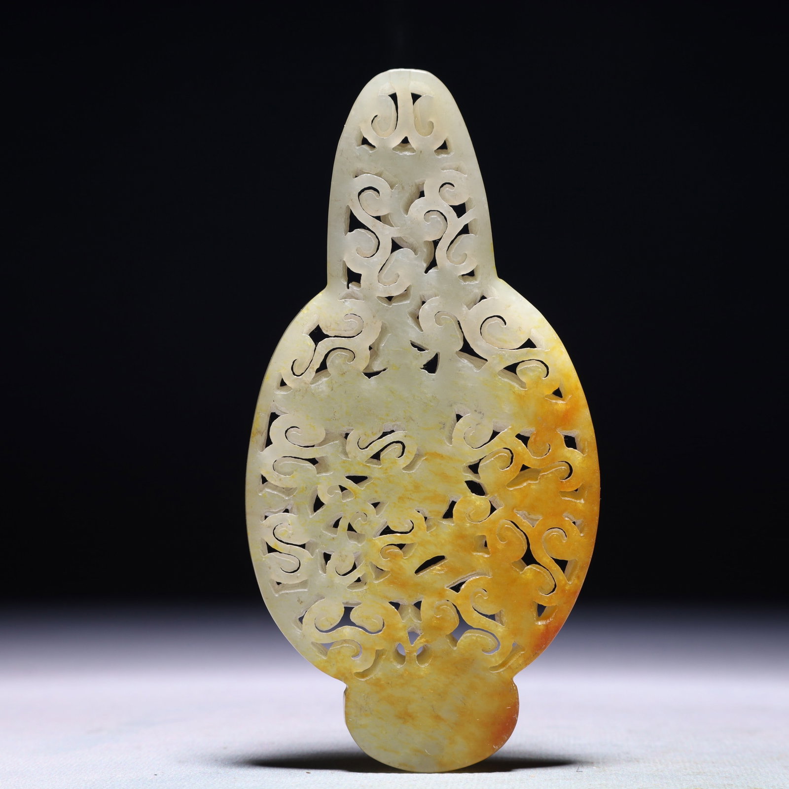 An Exquisite White Jade Auspicious Cloud and Phoenix Pattern Pendant - 4