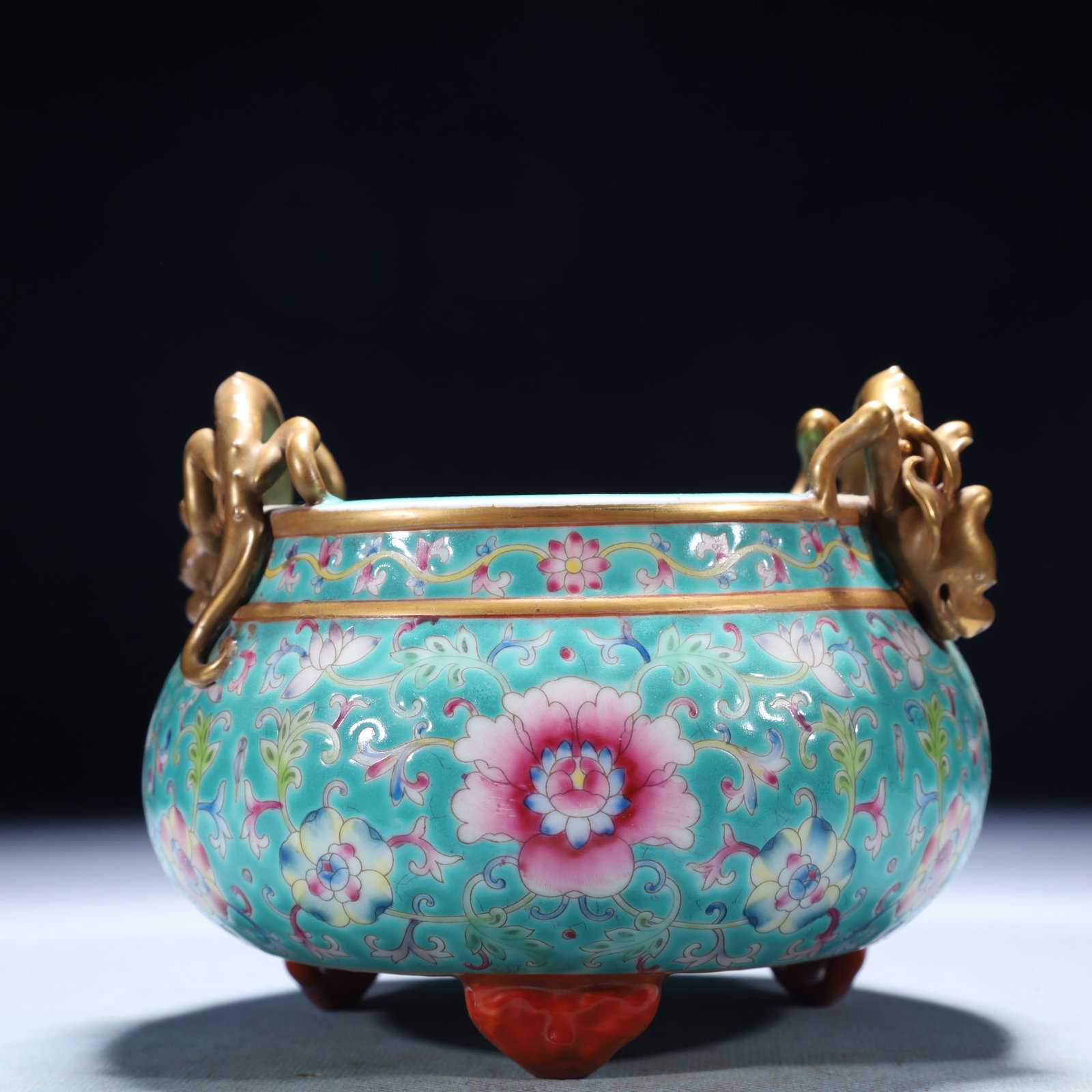 An Exquisite Cloisonne Lotus Pattern Beast-Ears Tripod Censer: An Exquisite Cloisonne Lotus Pattern Beast-Ears Tripod Censer,Qing Dynasty,China,Size:5.5inx4.3in,Weight:650g 景泰蓝缠枝莲纹兽耳三足&#