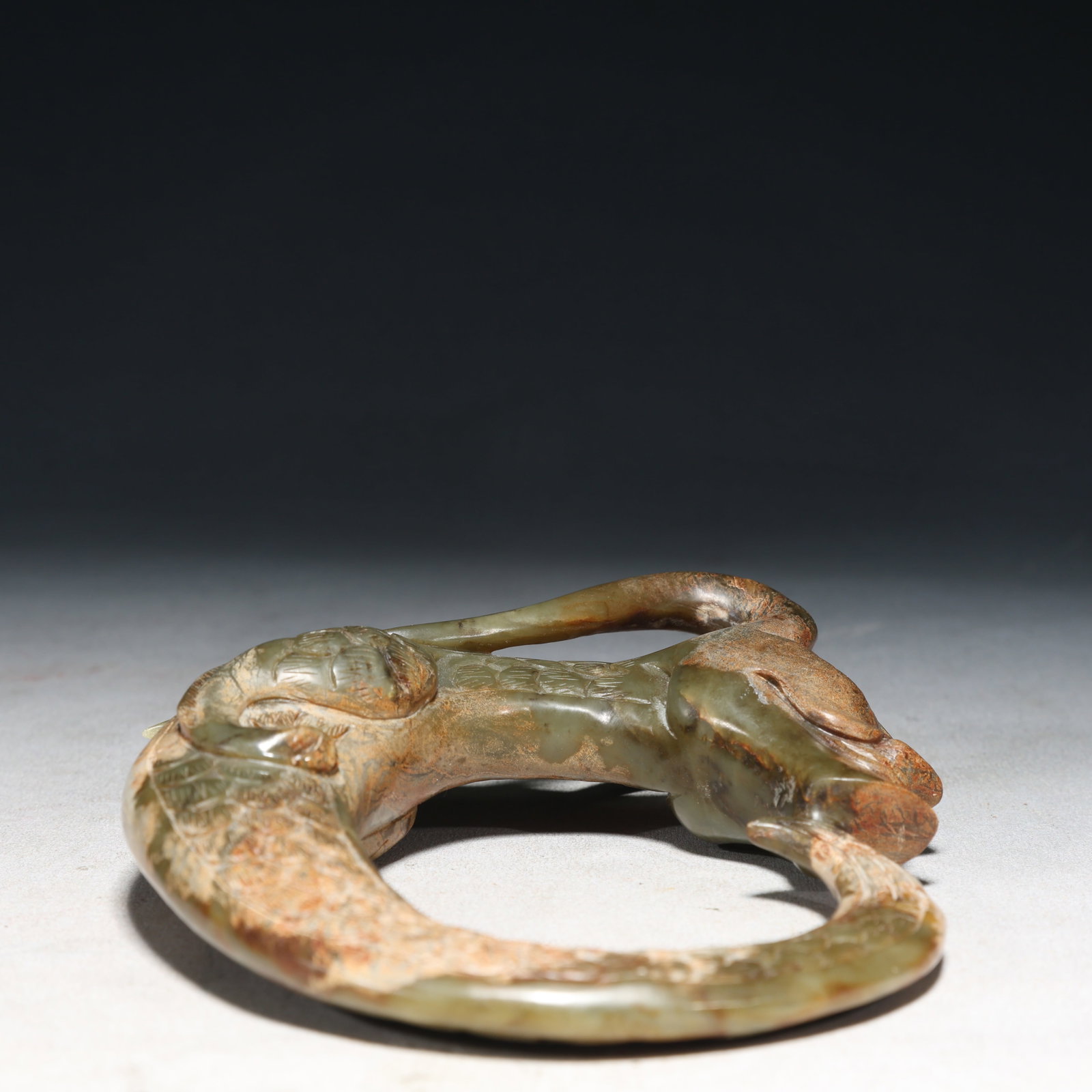 An Archaic Hongshan Culture Cyan jade Pig and Dragon Ornament: An Archaic Hongshan Culture Cyan jade Pig and Dragon Ornament,Ancient Time, China,Size:5.1inx1.4inx6.5in Weight:500g 红山文化青玉猪龙摆件,&#