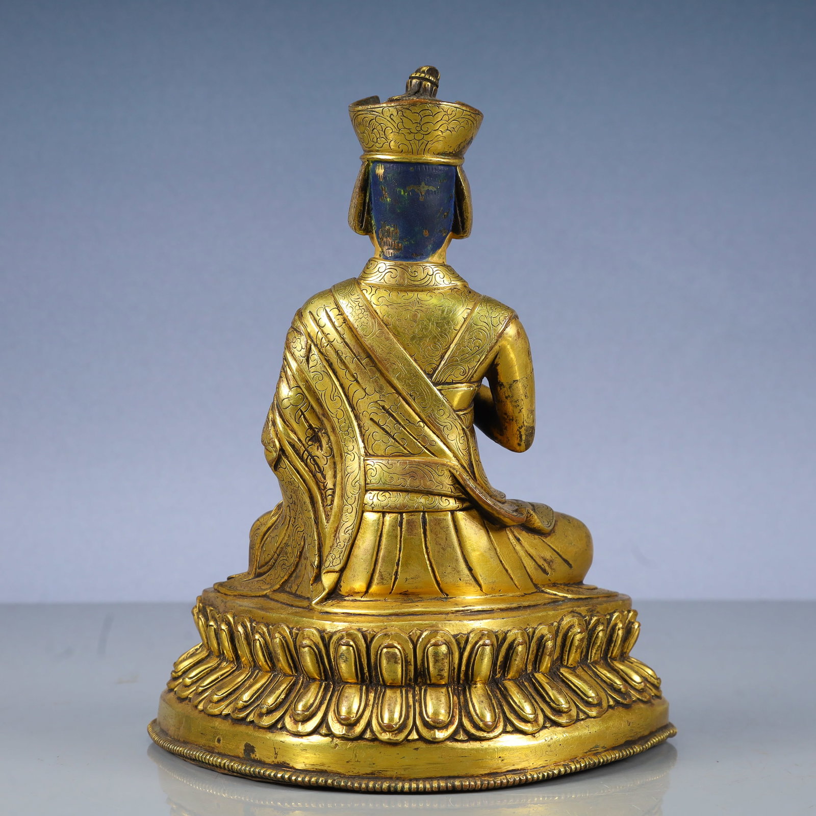 A Solemn Gilt Bronze Buddha Statue - 10