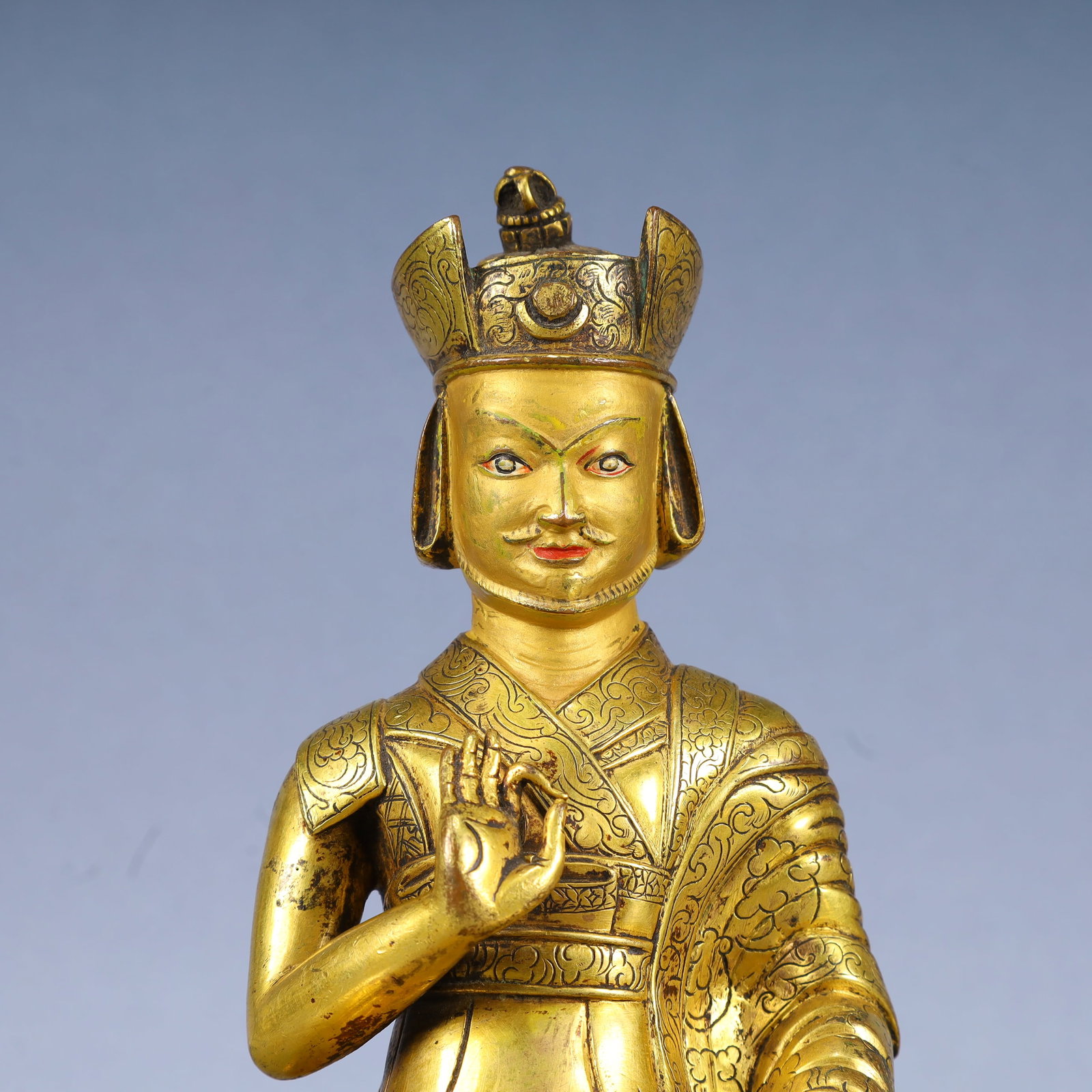 A Solemn Gilt Bronze Buddha Statue - 2