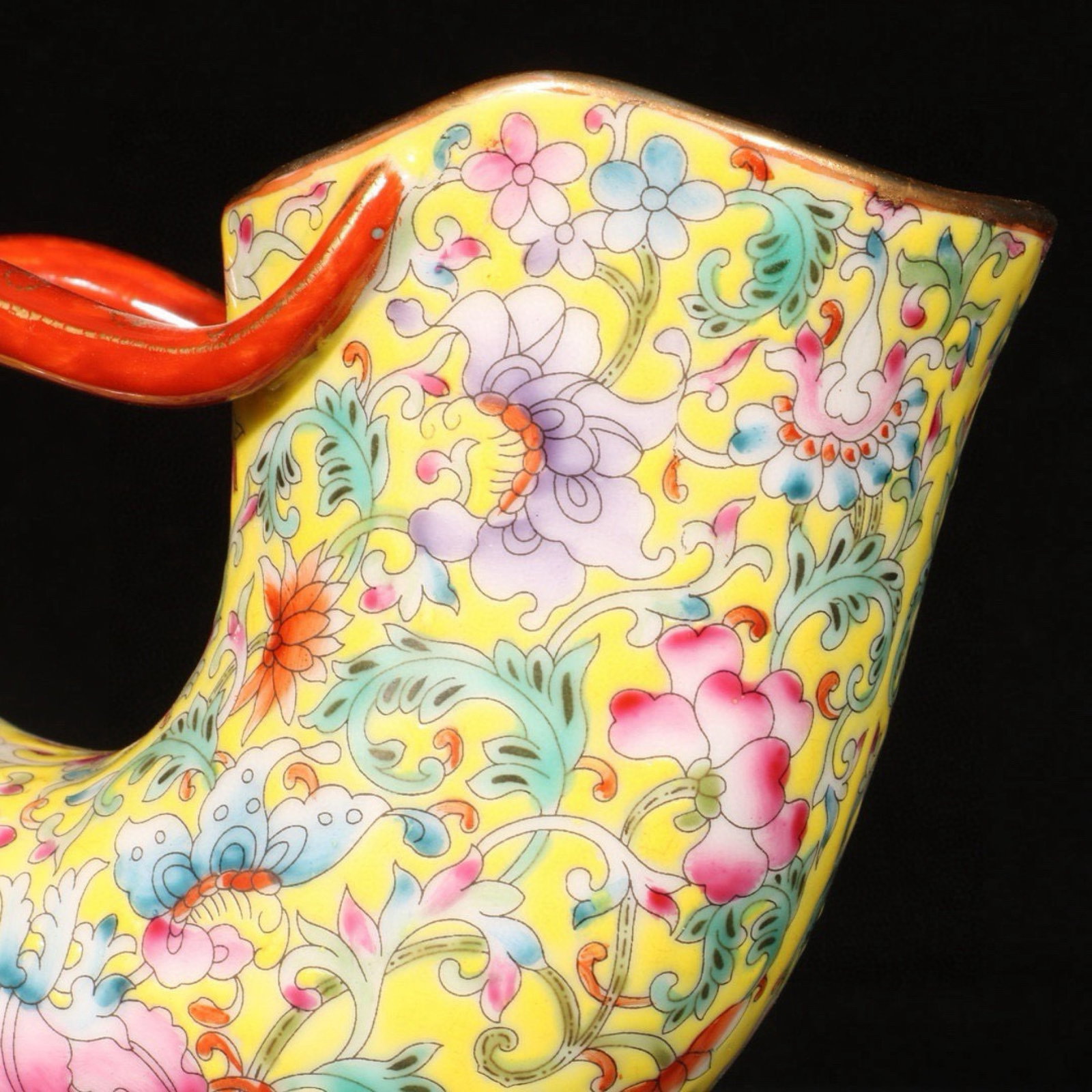 An Exquisite Enamel Flower Pattern Buffalo Cup - 4