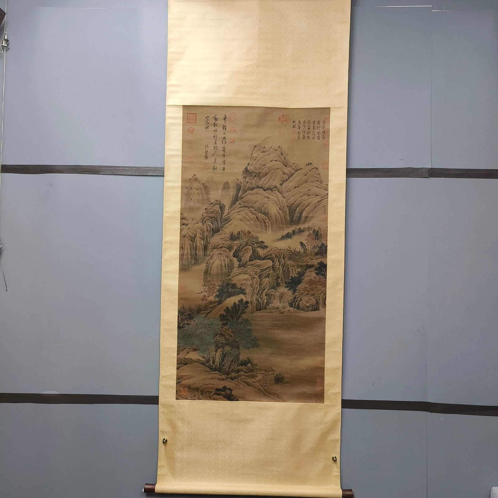 A Chinese Vertical Scroll Ink Painting of Landscape on Paper: A Chinese Vertical Scroll Ink Painting of Landscape on Paper,Fan Kuan,Size:50.4inx25.2in 一幅中国水墨山水画立轴,范宽