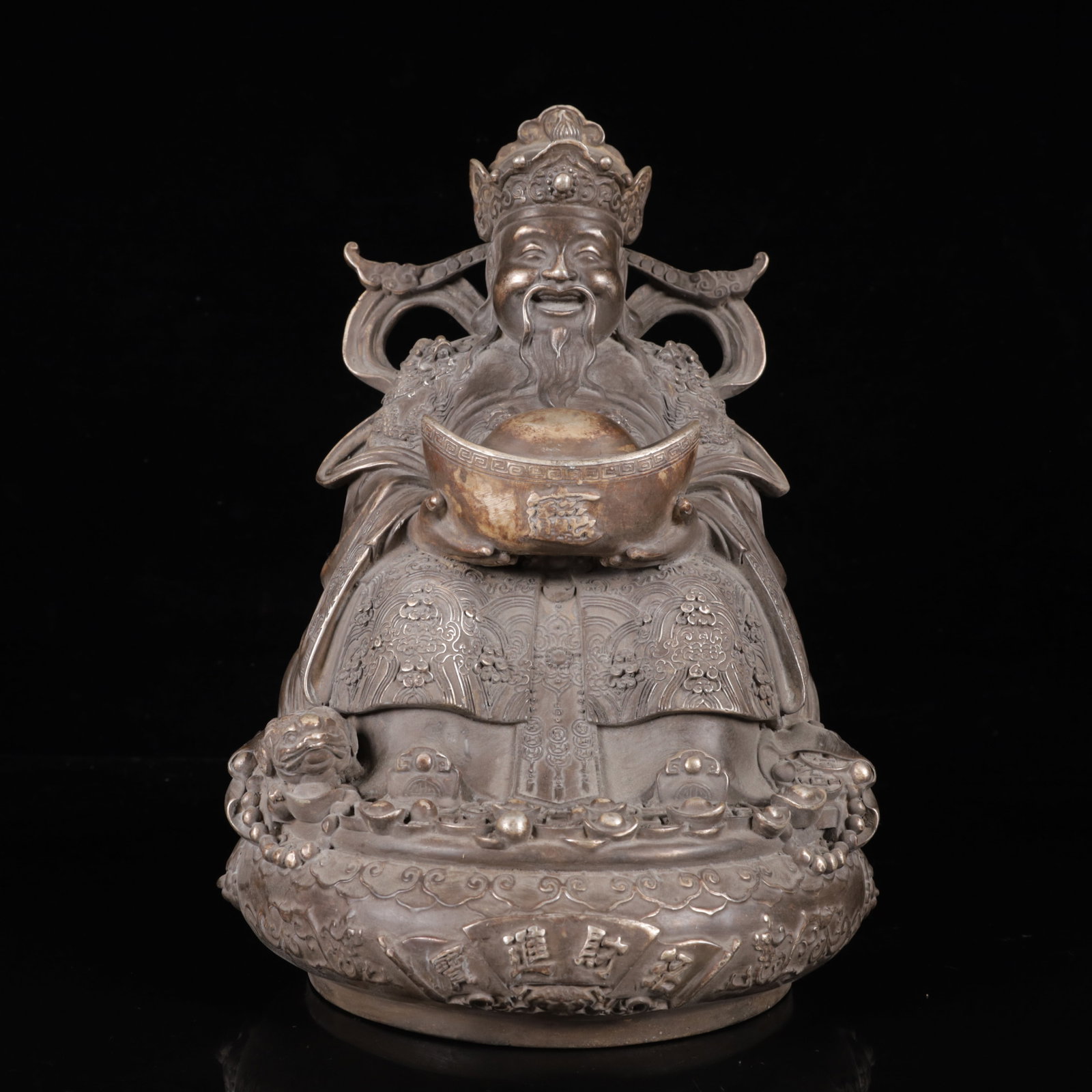 An Exquisite Silver-Plated Bronze Figure Ornament: An Exquisite Silver-Plated Bronze Figure Ornament,Qing Dynasty,China,Size:8.7inx8.3inx13in,Weight:3600g 铜镀银人物摆件,中国清代