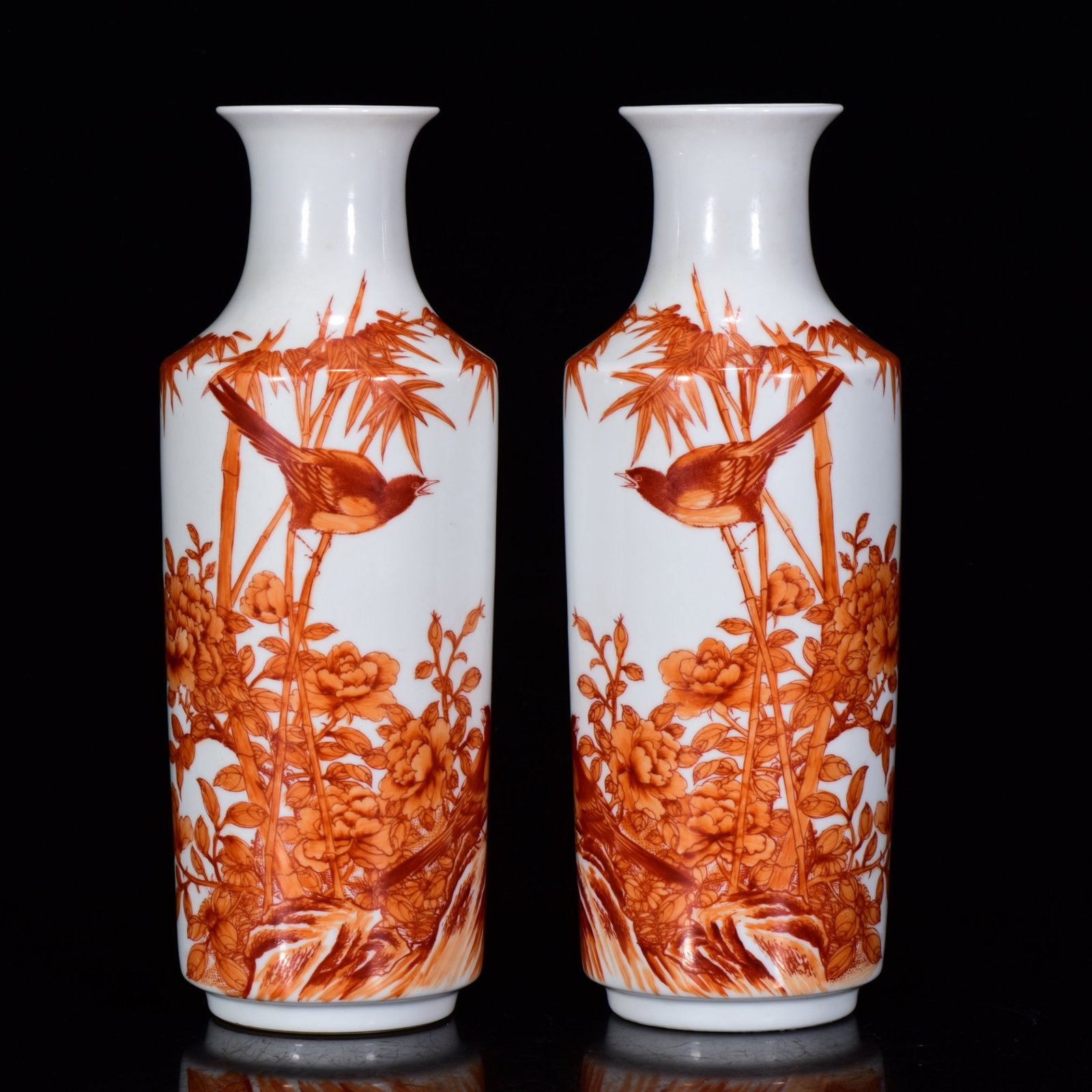 A Pair of Exquisite Iron-Red Flower and Bird Pattern Vases: A Pair of Exquisite Iron-Red Flower and Bird Pattern Vases,Qing Dynasty,China,Qianlong Six-character Mark,Size:10.6inx3.9in 一对矾红花鸟纹瓶,中
