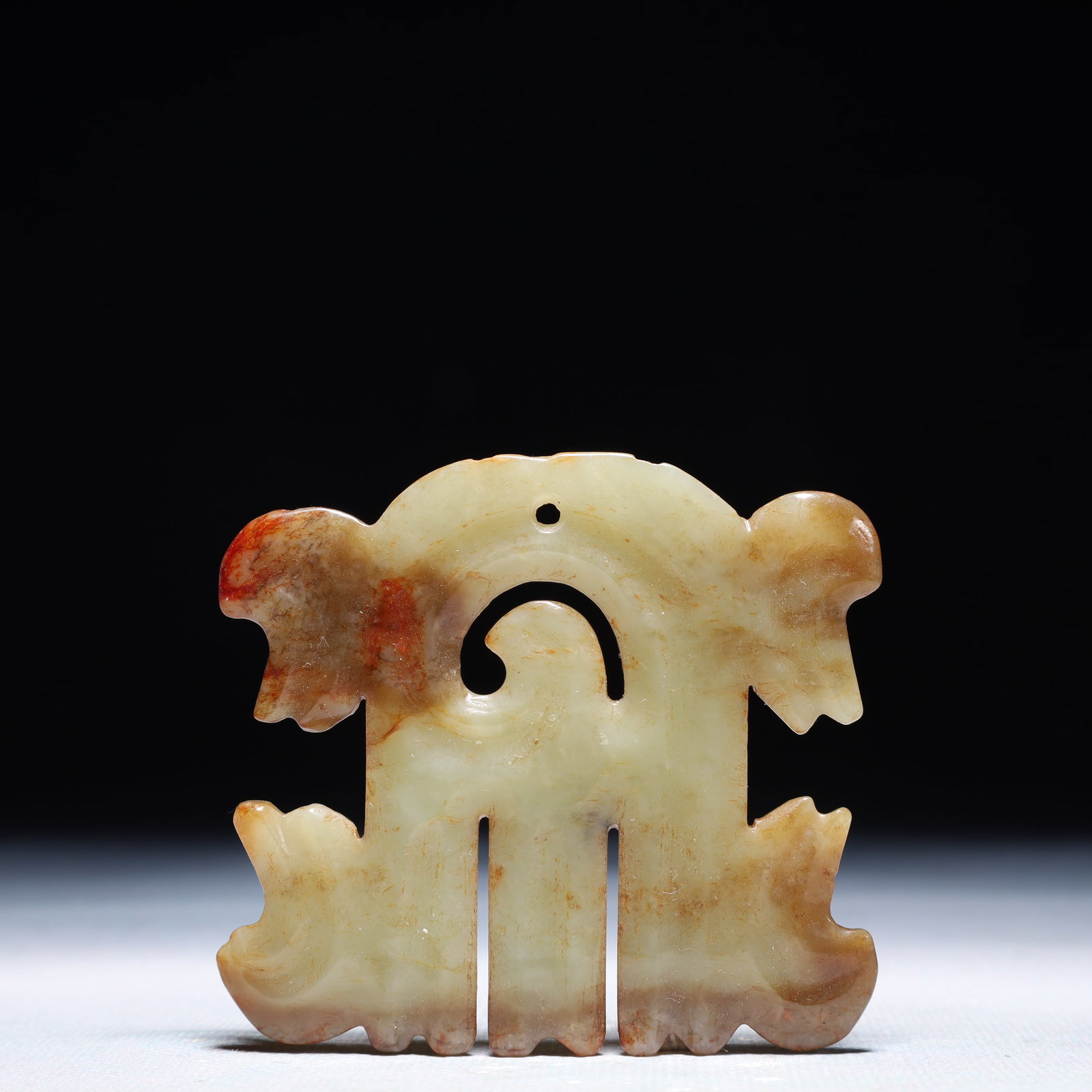 An Archaic Hongshan Culture White Jade Pendant: An Archaic Hongshan Culture White Jade Pendant,Ancient Time,China,Size:3inx2.7in,Weight:44.7g 红山文化白玉挂件,中国新石器&