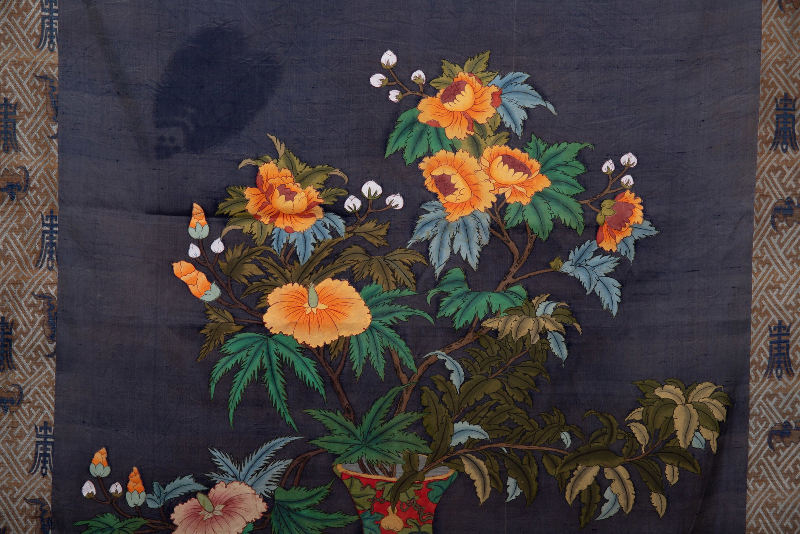 An Exquisite Kesi Embroidery Flower Pattern - 3