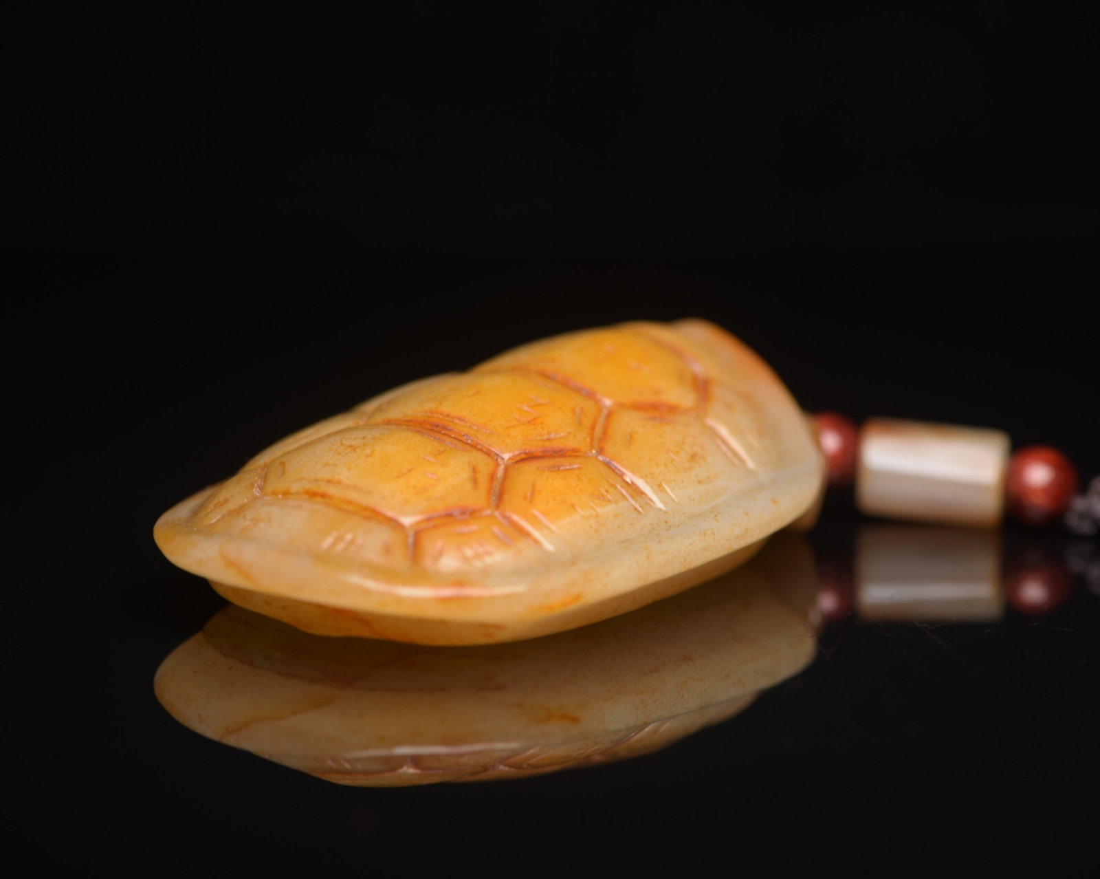 An Exquisite White Jade Turtle Shell Pendant - 5