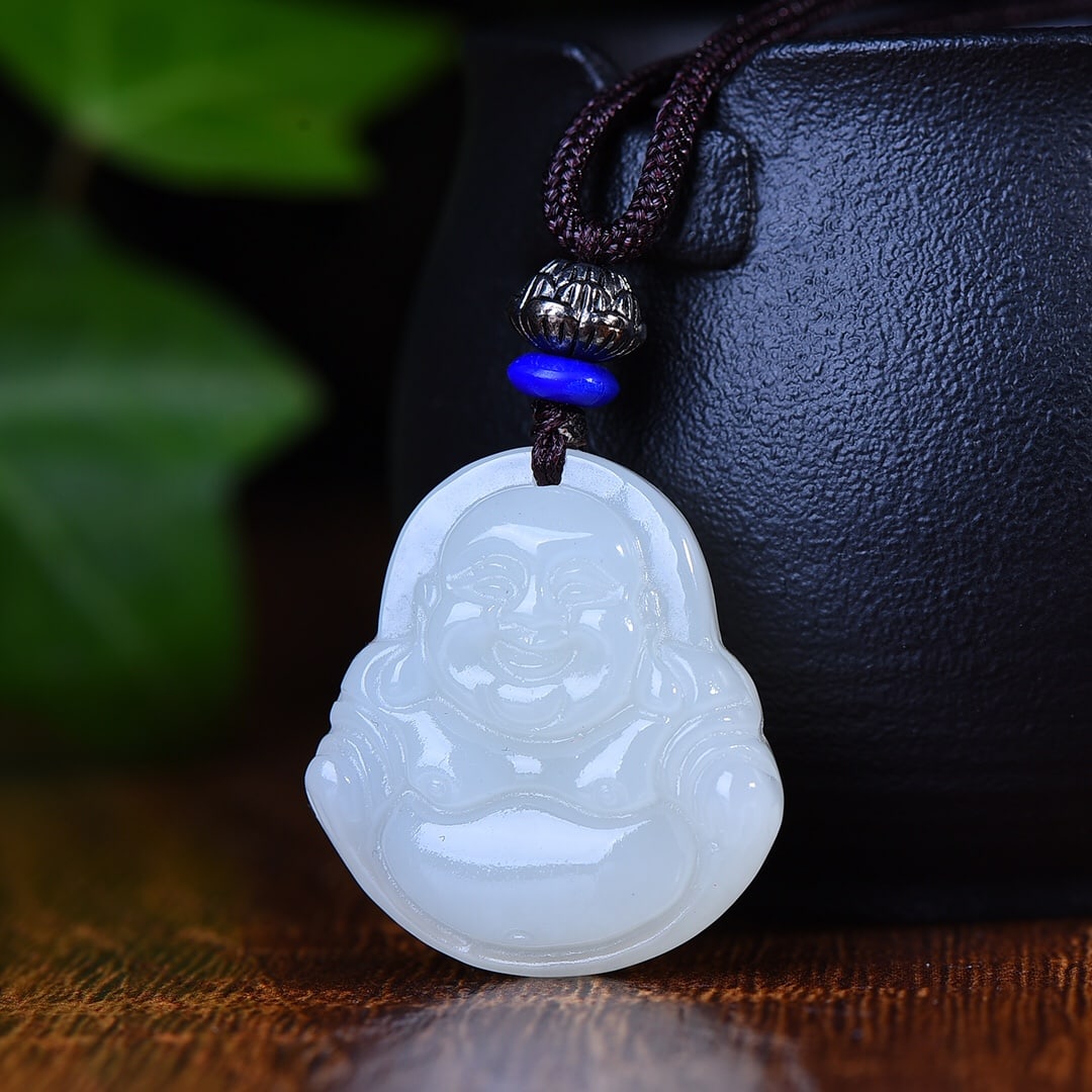 An Exquisite White Jade Statue of Maitreya Buddha Pendant: An Exquisite White Jade Statue of Maitreya Buddha Pendant,Size:1.1inx1.1in 白玉弥勒佛像挂件
