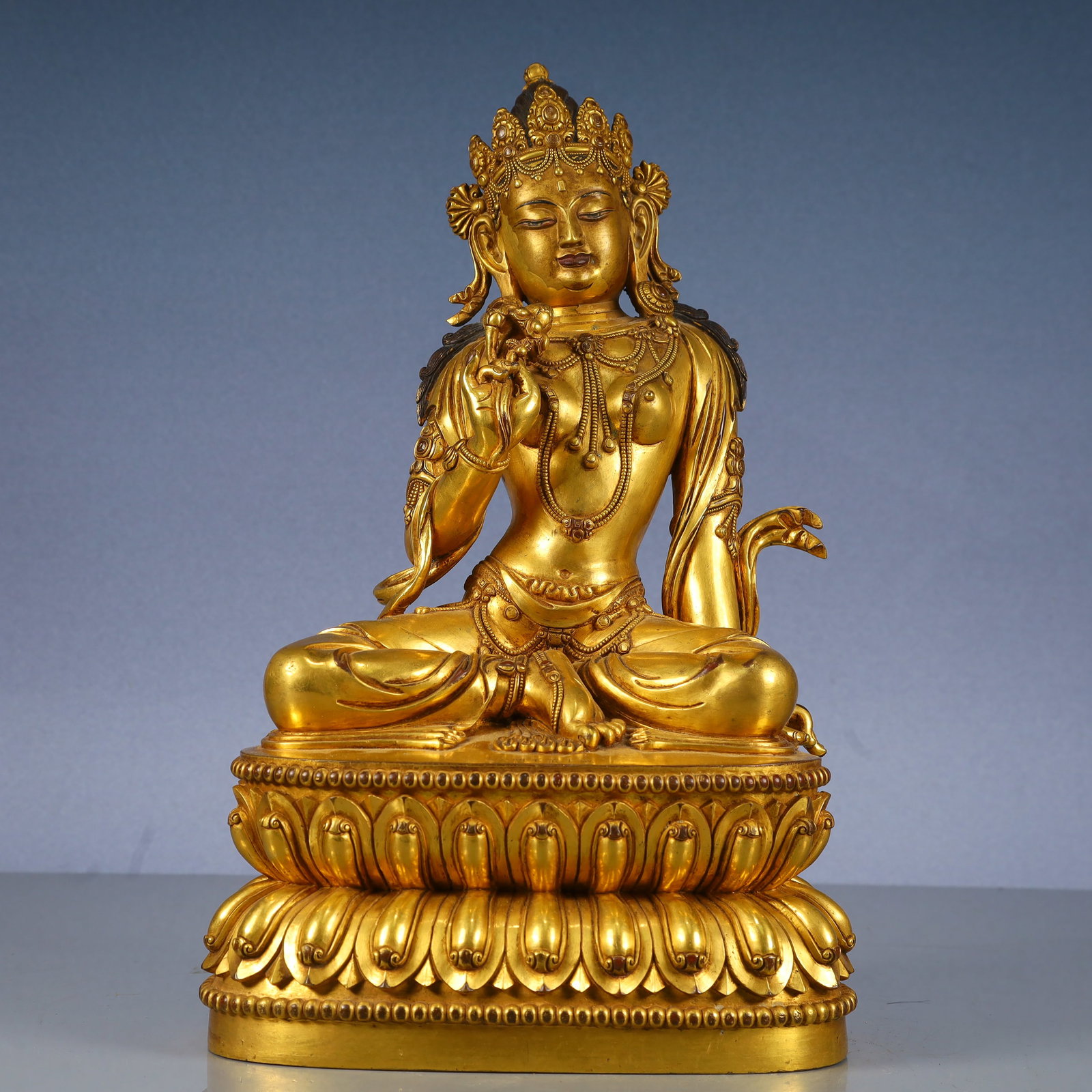 A Solemn Gilt Bronze Statue of Tara: A Solemn Gilt Bronze Statue of Tara,Ming Dynasty, China,Yongle Six-character Mark,Size:8.3inx5.9inx13.4in,Weight:6300g 铜鎏金度母像,中国明代