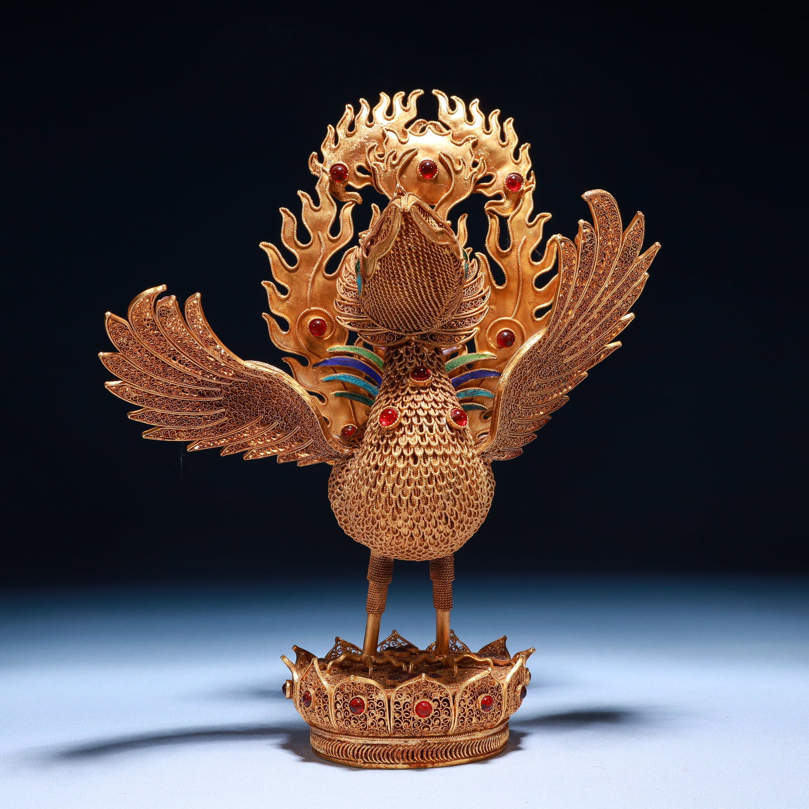 An Exquisite Filigree and Gilding Bird Ornament,Inlaid Gems: An Exquisite Filigree and Gilding Bird Ornament,Inlaid Gems,Qing Dynasty,China,Qianlong Four-character Mark,Size:7.1inx3.9inx9.4in,Weight:500g 掐丝鎏金鸟摆件,