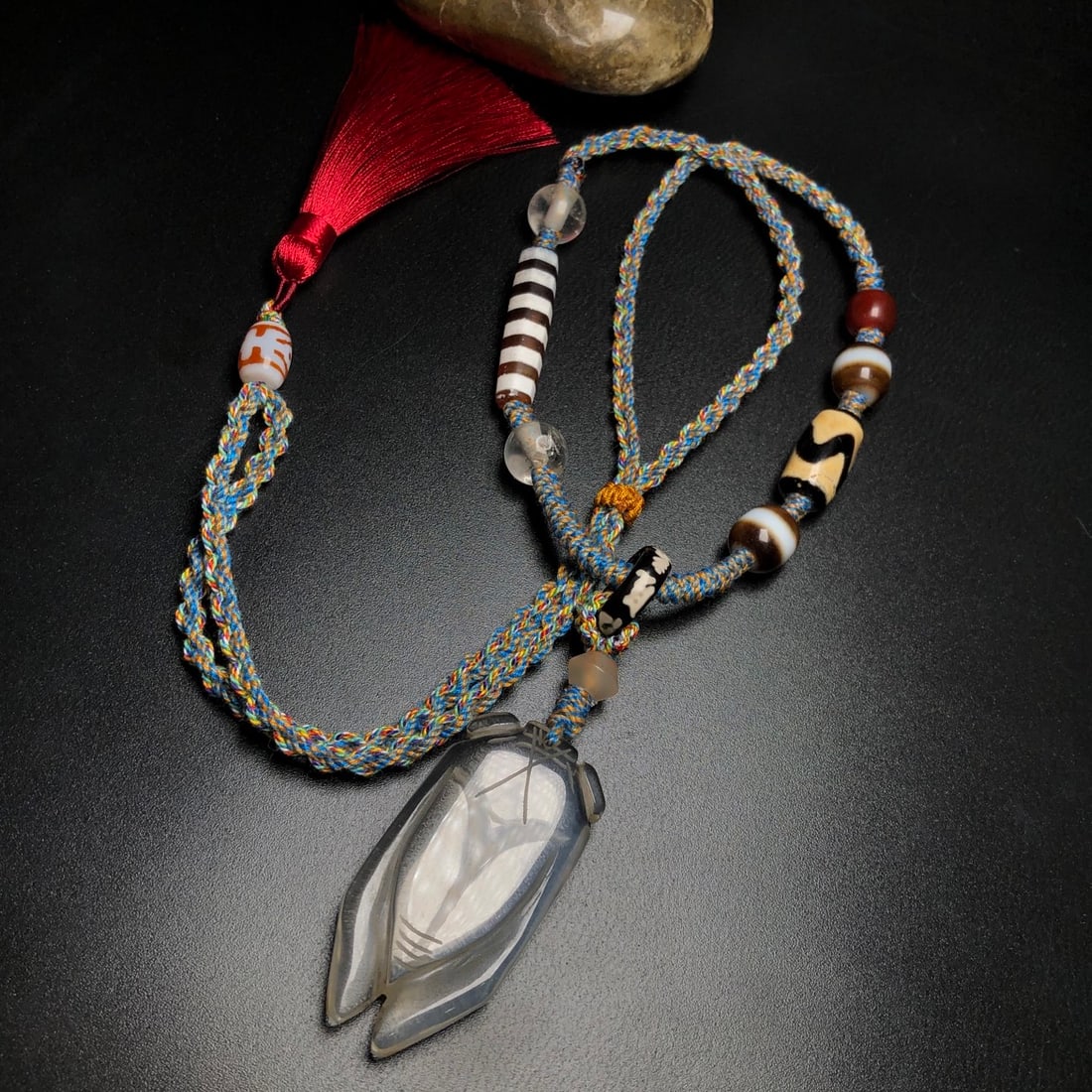 An Exquisite Citrine Inlaid Dzi Bead Pendant (1 of 9)
