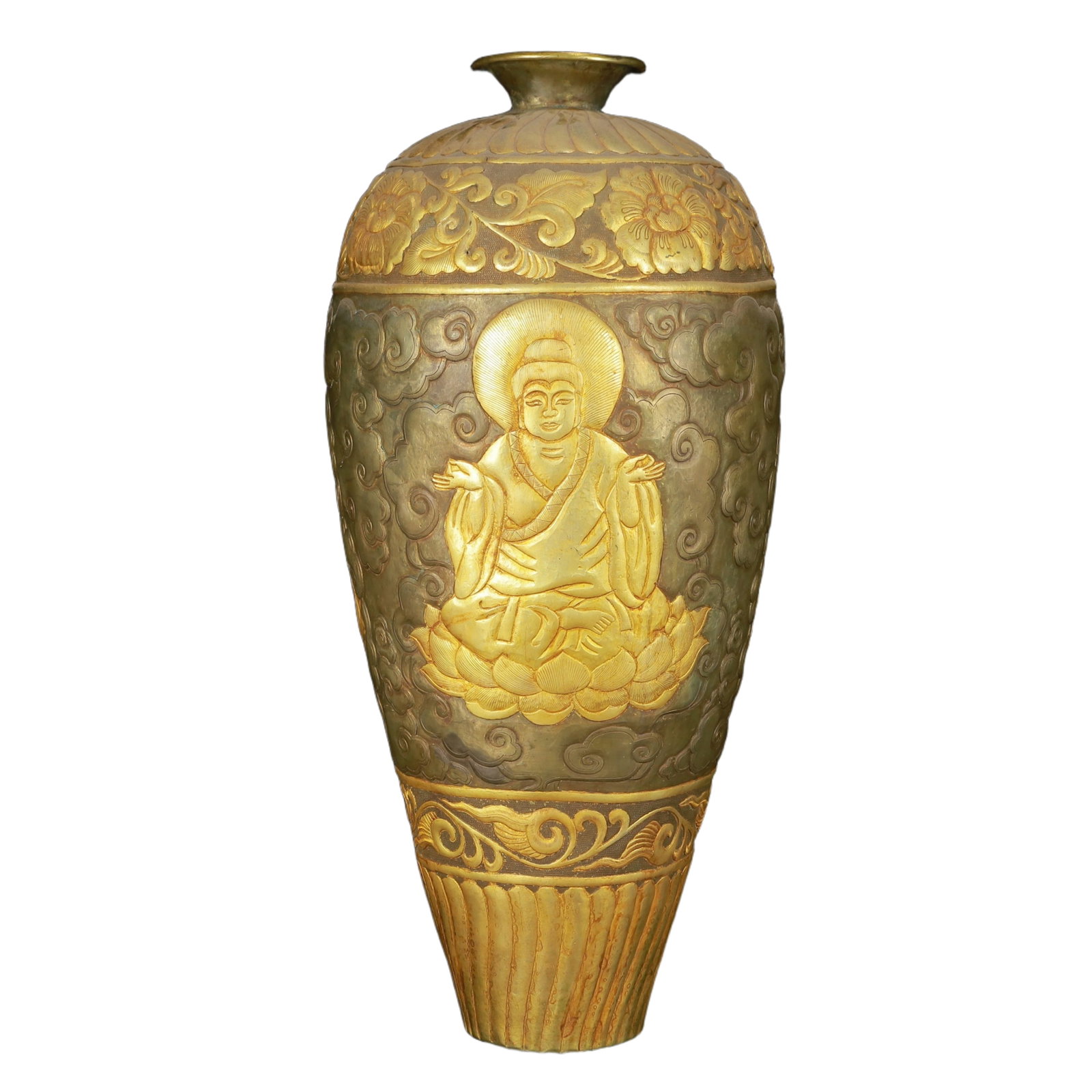 An Exquisite Gilt Silver Auspicious Cloud Pattern Vase,with Buddha Statue: An Exquisite Gilt Silver Auspicious Cloud Pattern Vase,with Buddha Statue,Qing Dynasty,China,Size:17.3inx7.1in,Weight:2500g 银鎏金祥云纹瓶,带佛