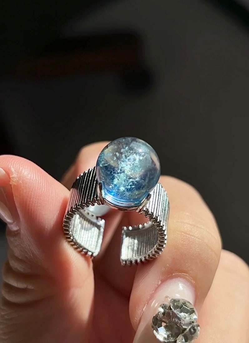 An Exquisite Aquamarine Ring - 2