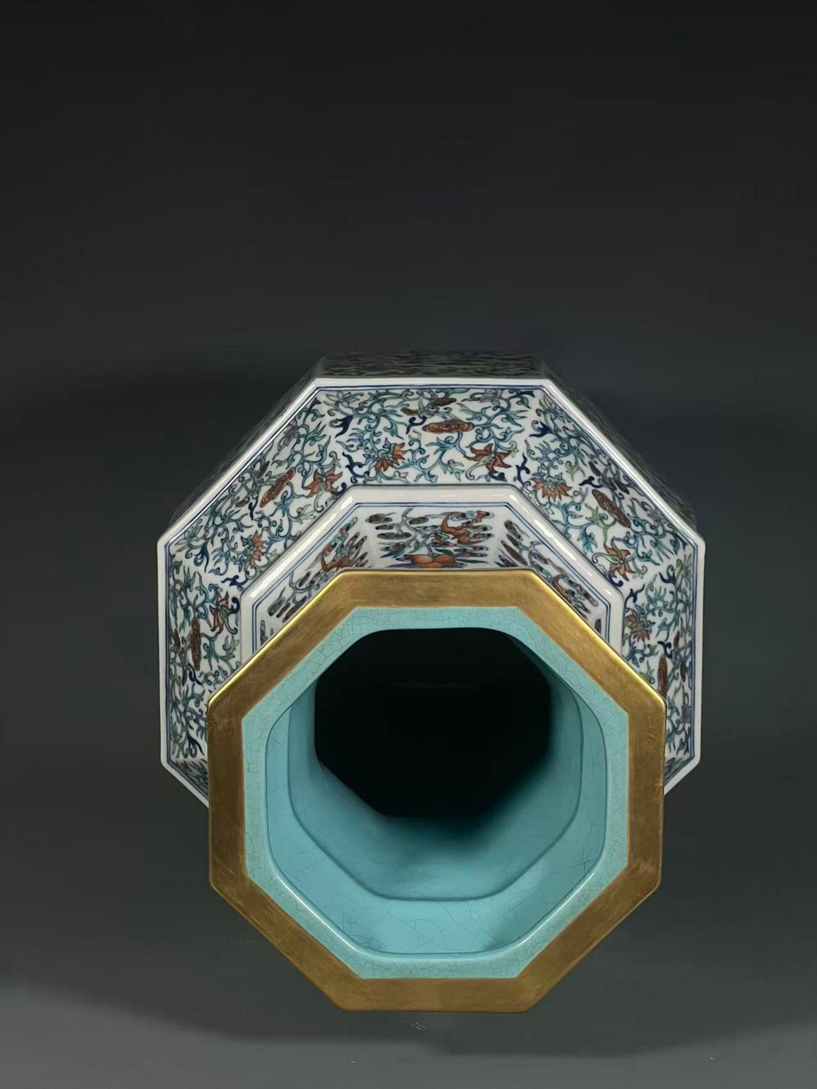 A Huge Doucai Lotus Pattern Vase - 8