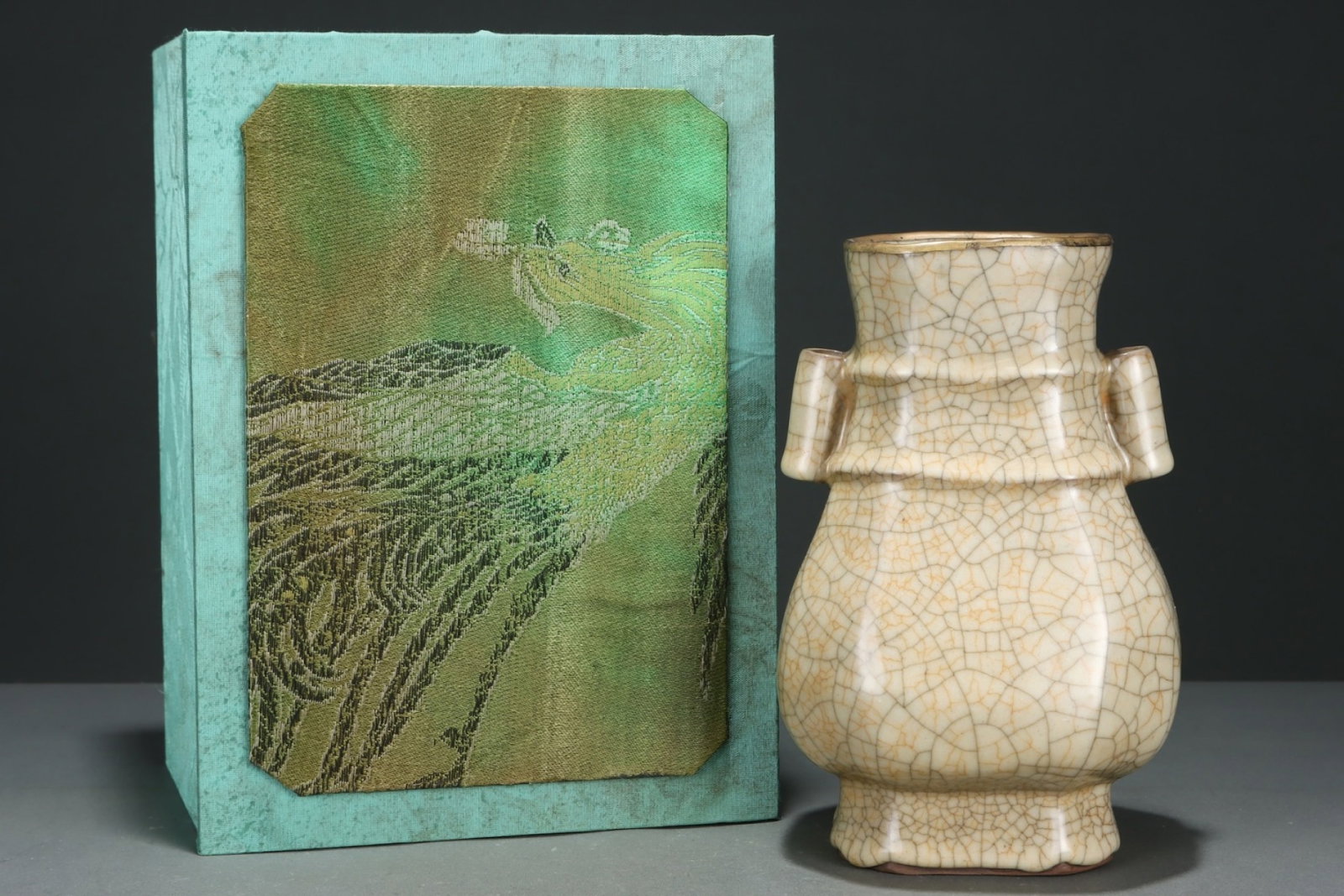 An Exquisite Ge yao Yellow Glazed Double-Ears Vase,with an Imperial Poem by Emperor Qianlong: An Exquisite Ge yao Yellow Glazed Double-Ears Vase,with an Imperial Poem by Emperor Qianlong,Song Dynasty,China,Size:9.1inx5.7in 哥窑黄釉双耳瓶,带ߙ