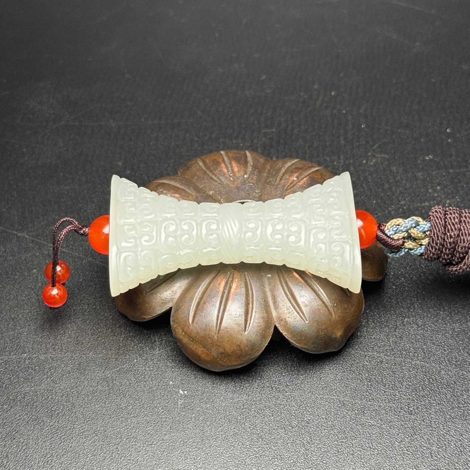An Exquisite White Jade Ruyi Pattern Pendant - 5