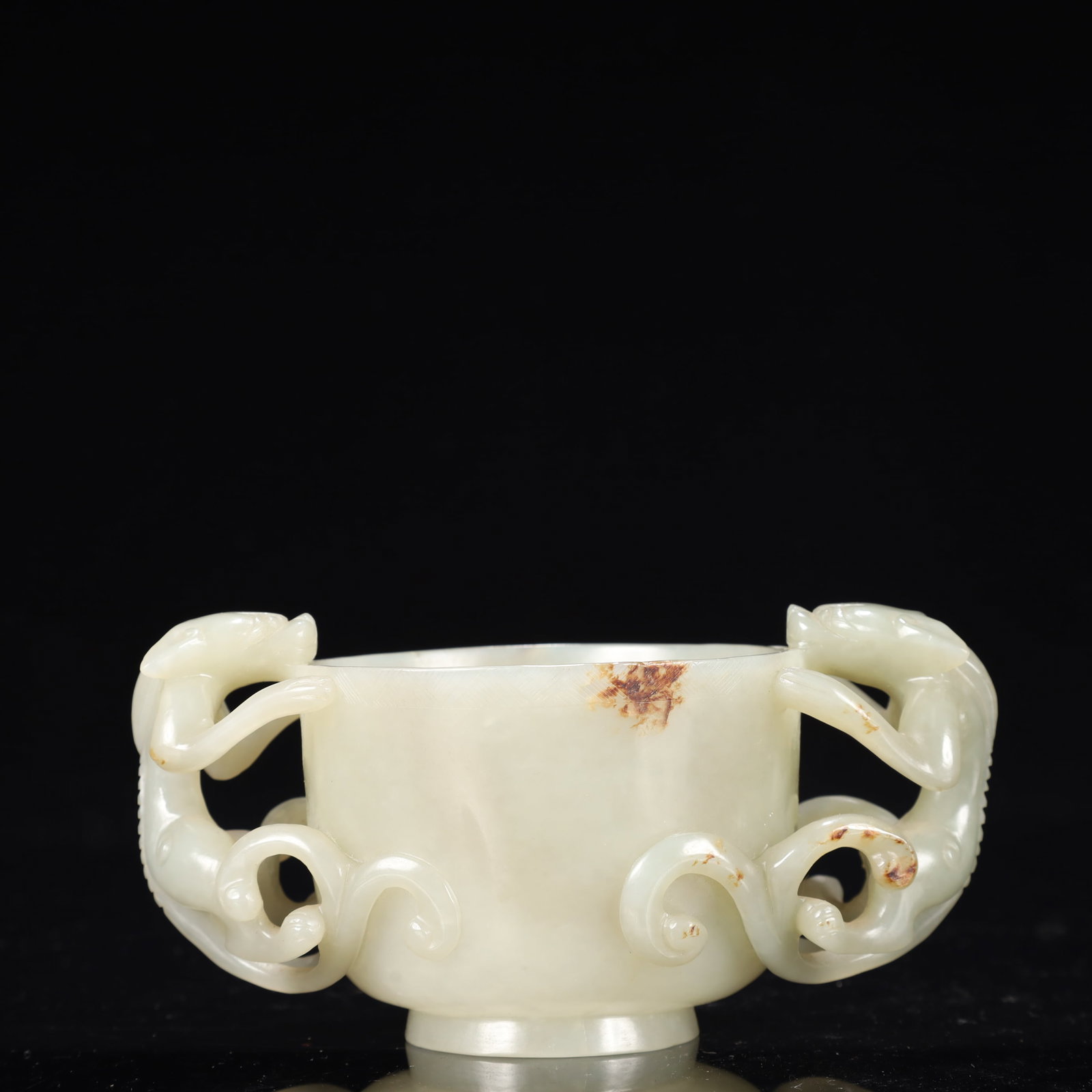 An Exquisite White Jade Dragon-Ears Cup: An Exquisite White Jade Dragon-Ears Cup,Qing Dynasty, China,Size:5.9inx3.3inx3in,Weight:350g 白玉龙耳杯,中国清代