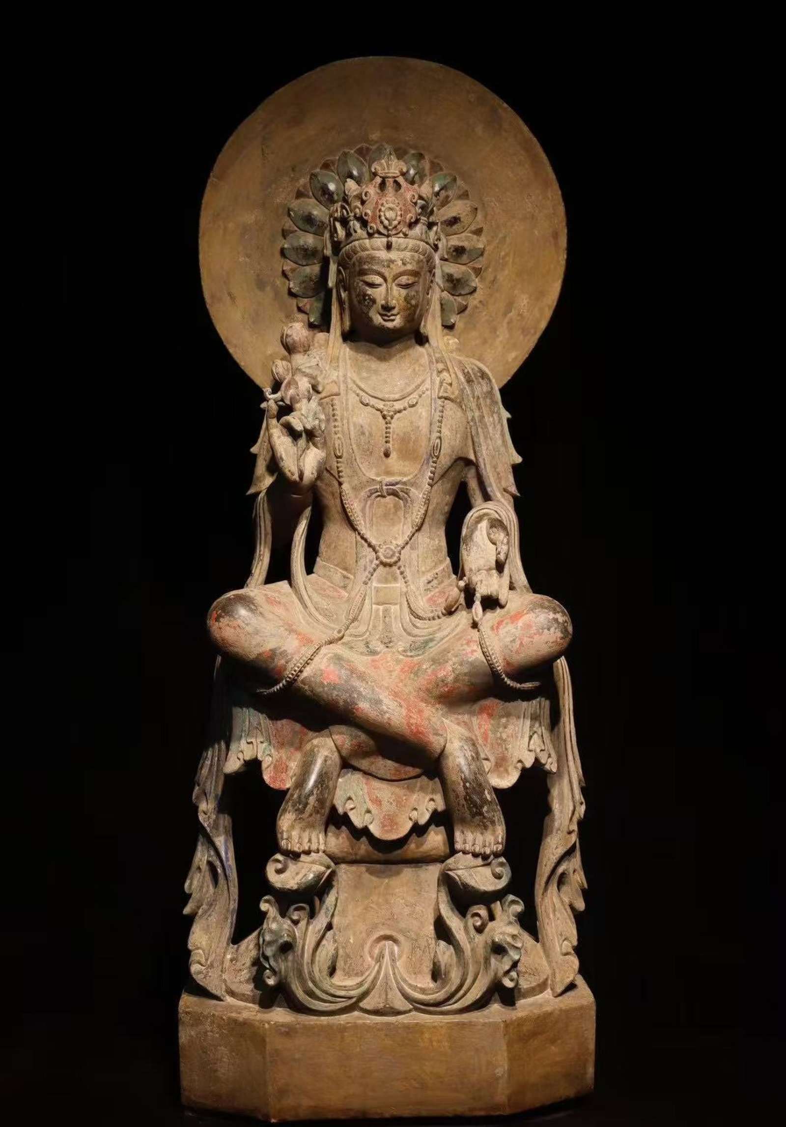 A Monumental Limestone Painted Color Statue of Avalokitesvara: A Monumental Limestone Painted Color Statue of Avalokitesvara ,N.Qi , China,Size:61.4inx27.6inx18.5in A青石彩绘观音像,中国北齐