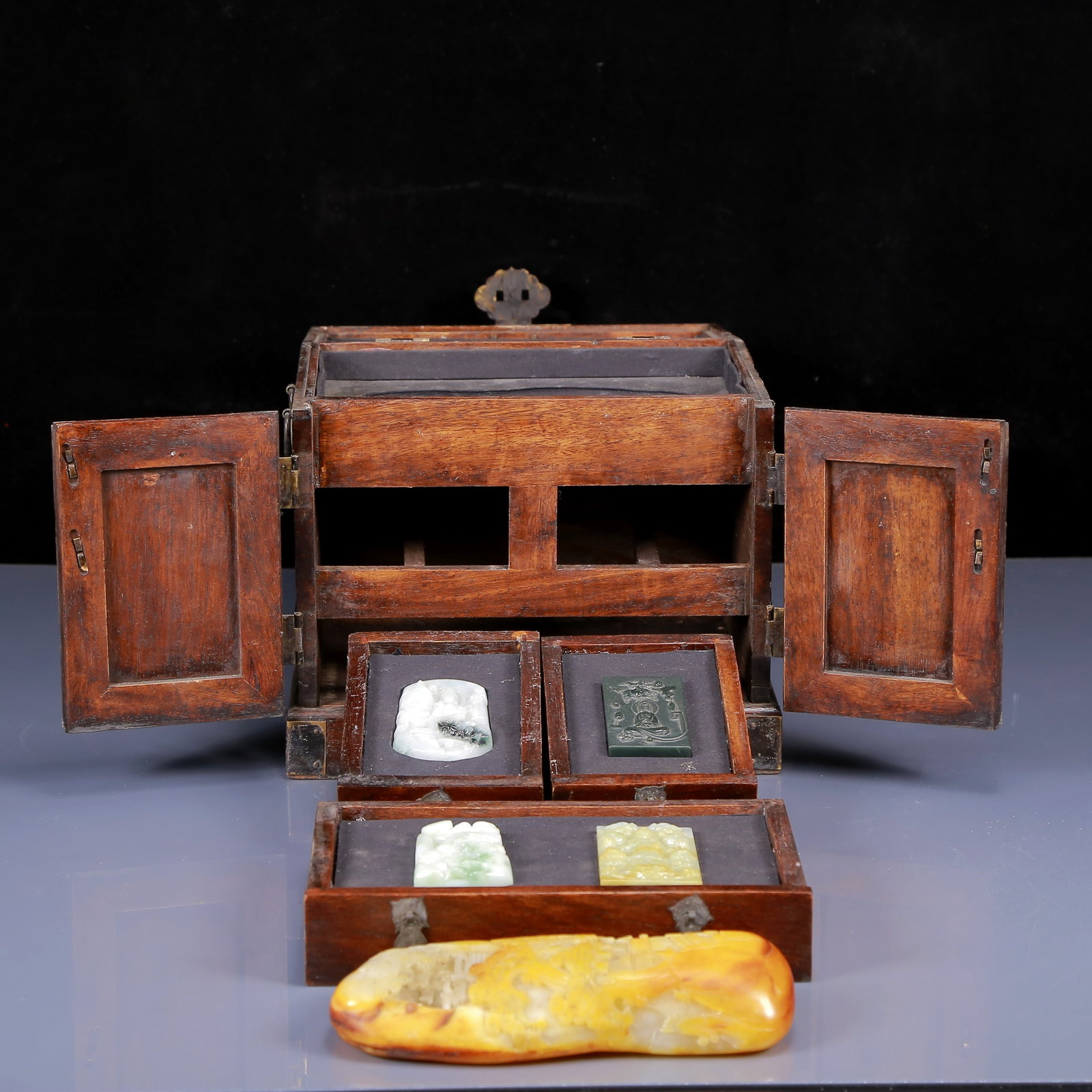 A Set of Fine Hotan Jade with Huali wood Flower and Bird Pattern Jewelry Box: A Set of Fine Hotan Jade with Huali wood Flower and Bird Pattern Jewelry Box,Qing Dynasty, China,Size:3.1inx1.2inx7.5in/1.6inx2.6in/1.8inx2.8in/1.8inx3in/1.8inx3in/1.8inx3in,Box9.8inx7.1inx9.8in,Total