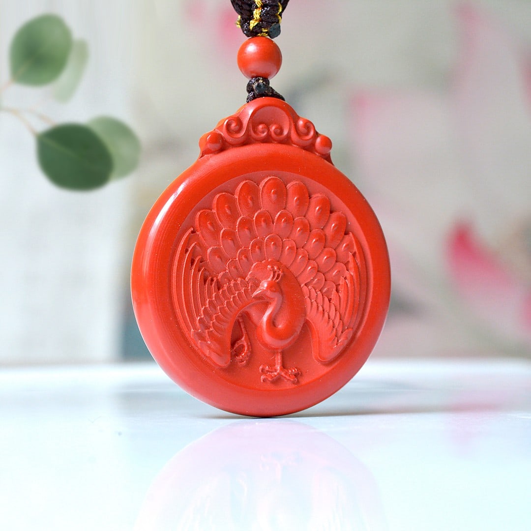 An Exquisite Cinnabar Peacock Pattern Pendant - 3