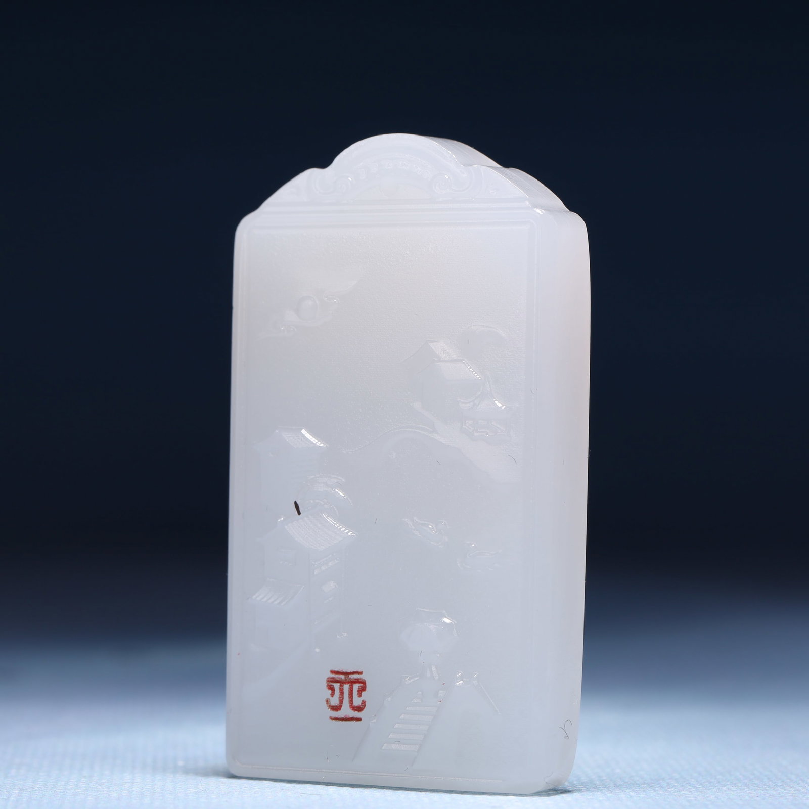 An Exquisite White Jade Landscape Pattern Pendant - 2