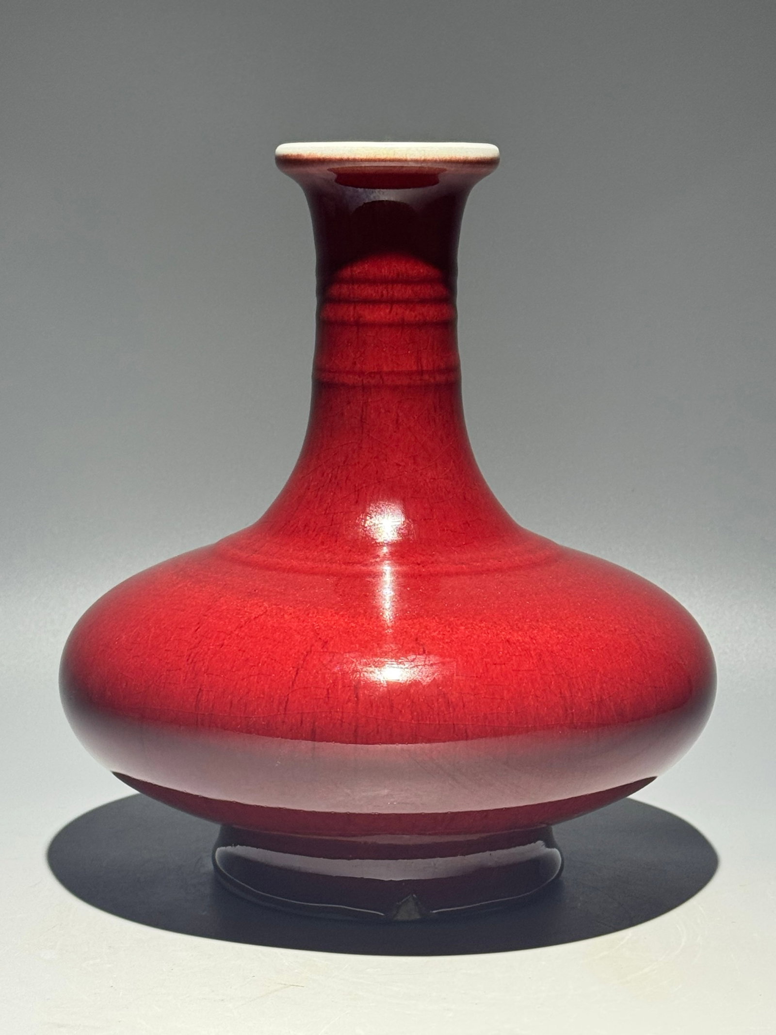 An Exquisite Red Glazed Vase - 2