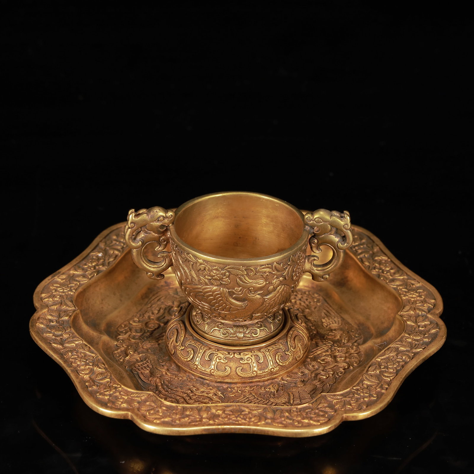 An Exquisite Gilt Bronze Auspicious Beast Pattern Cup: An Exquisite Gilt Bronze Auspicious Beast Pattern Cup,Qing Dynasty, China,Qianlong Four-character Mark,Size:7.9inx7.1inx3.1in,Weight:900g