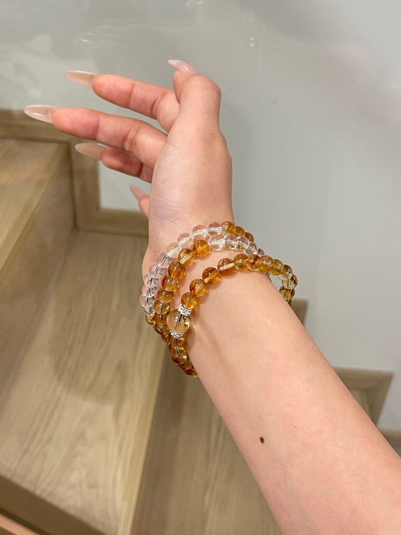 An Exquisite Crystal Bracelet - 10