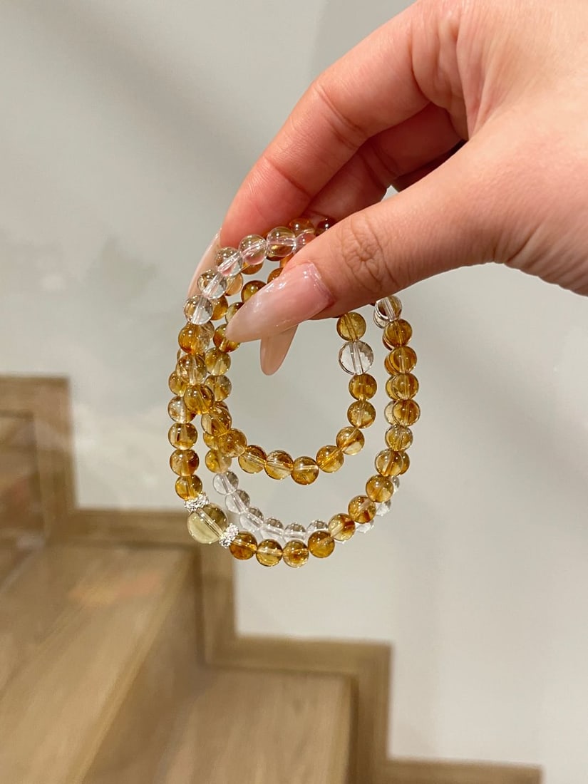 An Exquisite Crystal Bracelet - 6