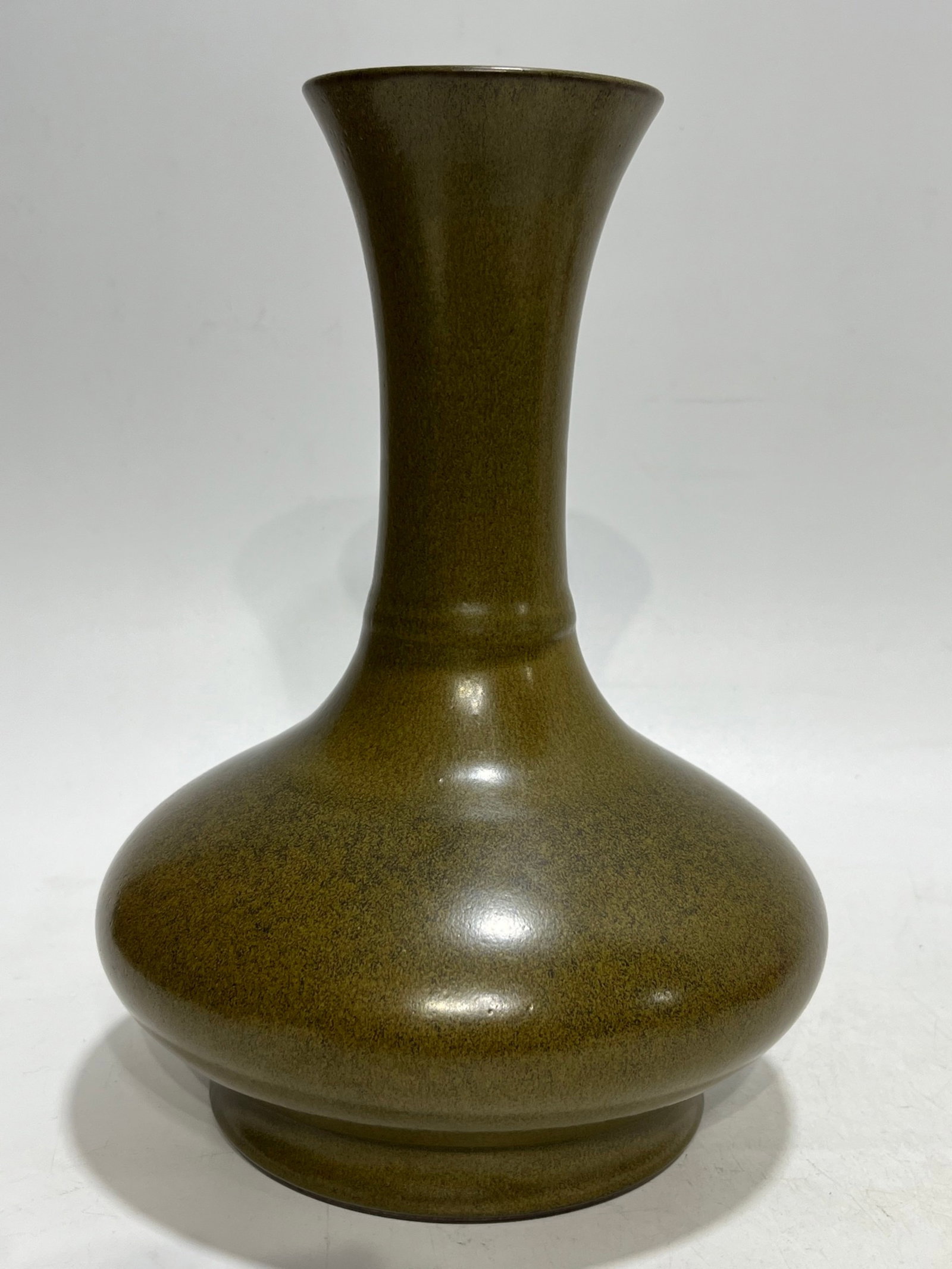 An Exquisite Teadust Glazed Vase - 4