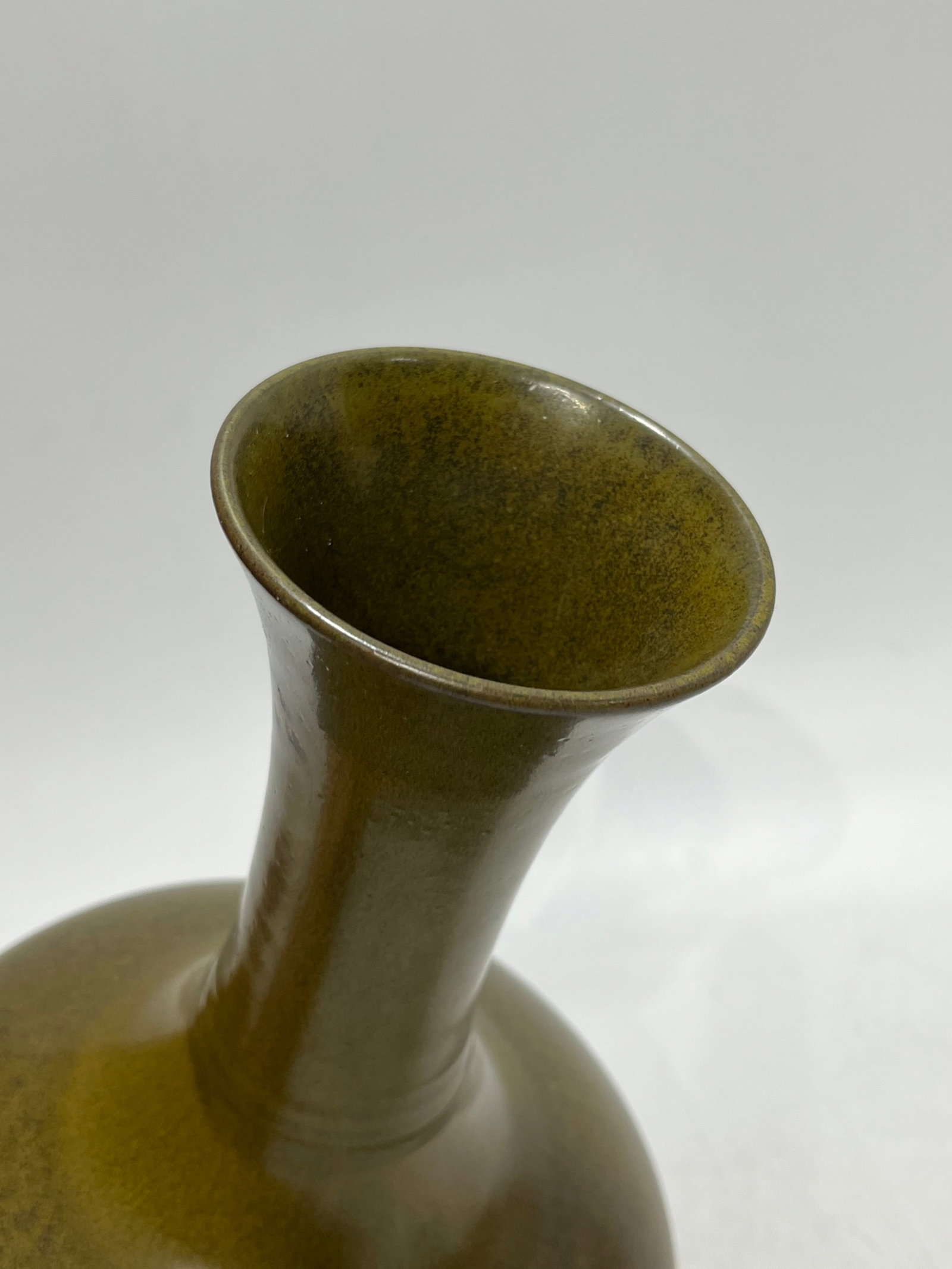An Exquisite Teadust Glazed Vase - 5