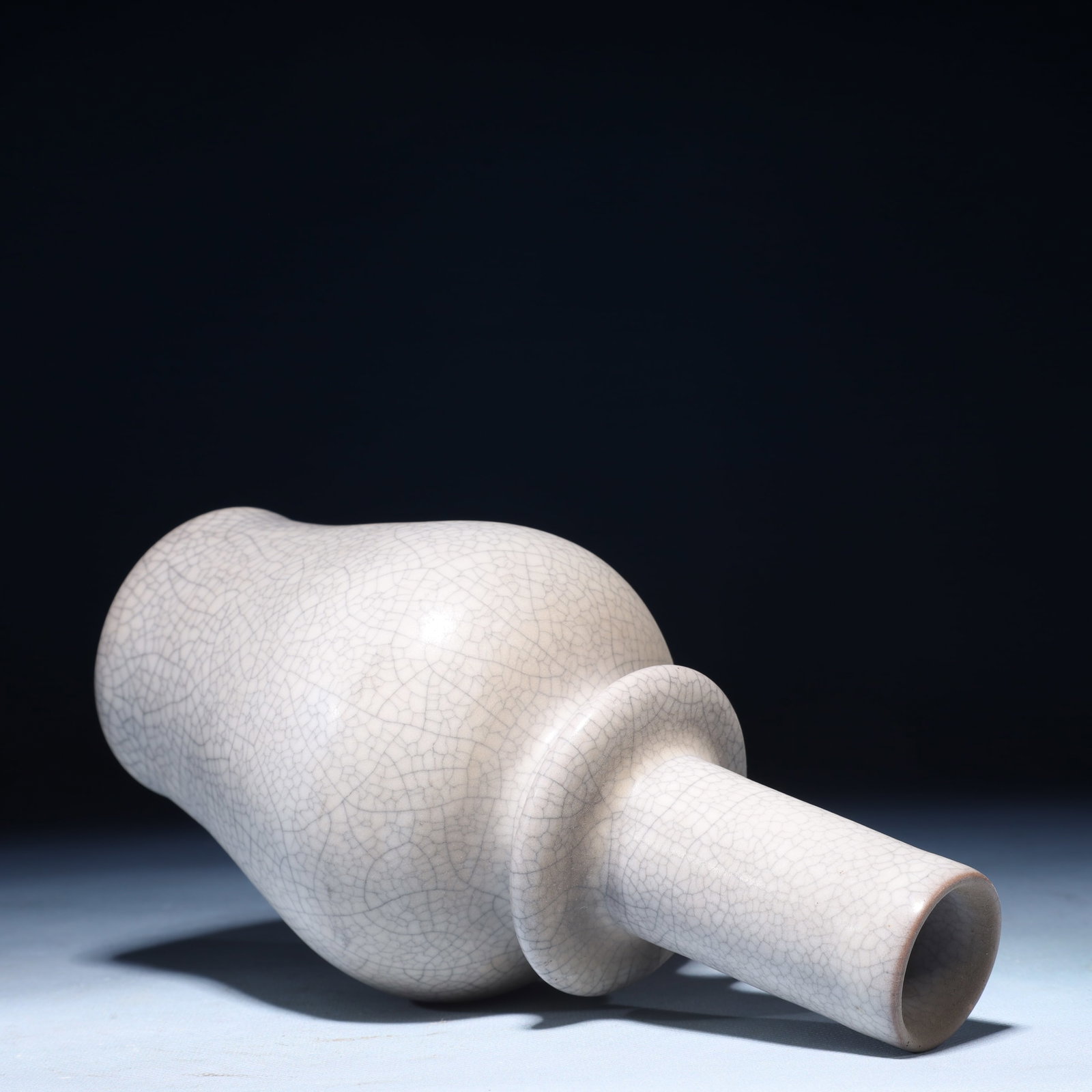An Exquisite Ding yao Vase - 8