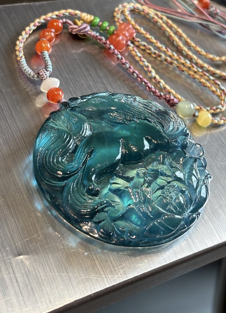 An Exquisite Aquamarine Auspicious Beast Necklace: An Exquisite Aquamarine Auspicious Beast Necklace,Size:2inx0.5in,Weight:50.9g 海蓝宝瑞兽项链