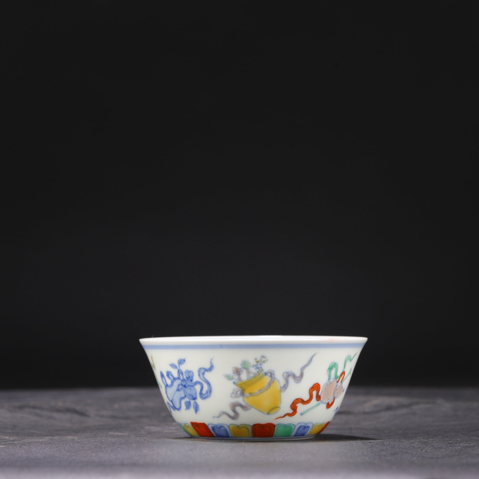 An Exquisite Doucai Eight Treasures Pattern Cup - 5