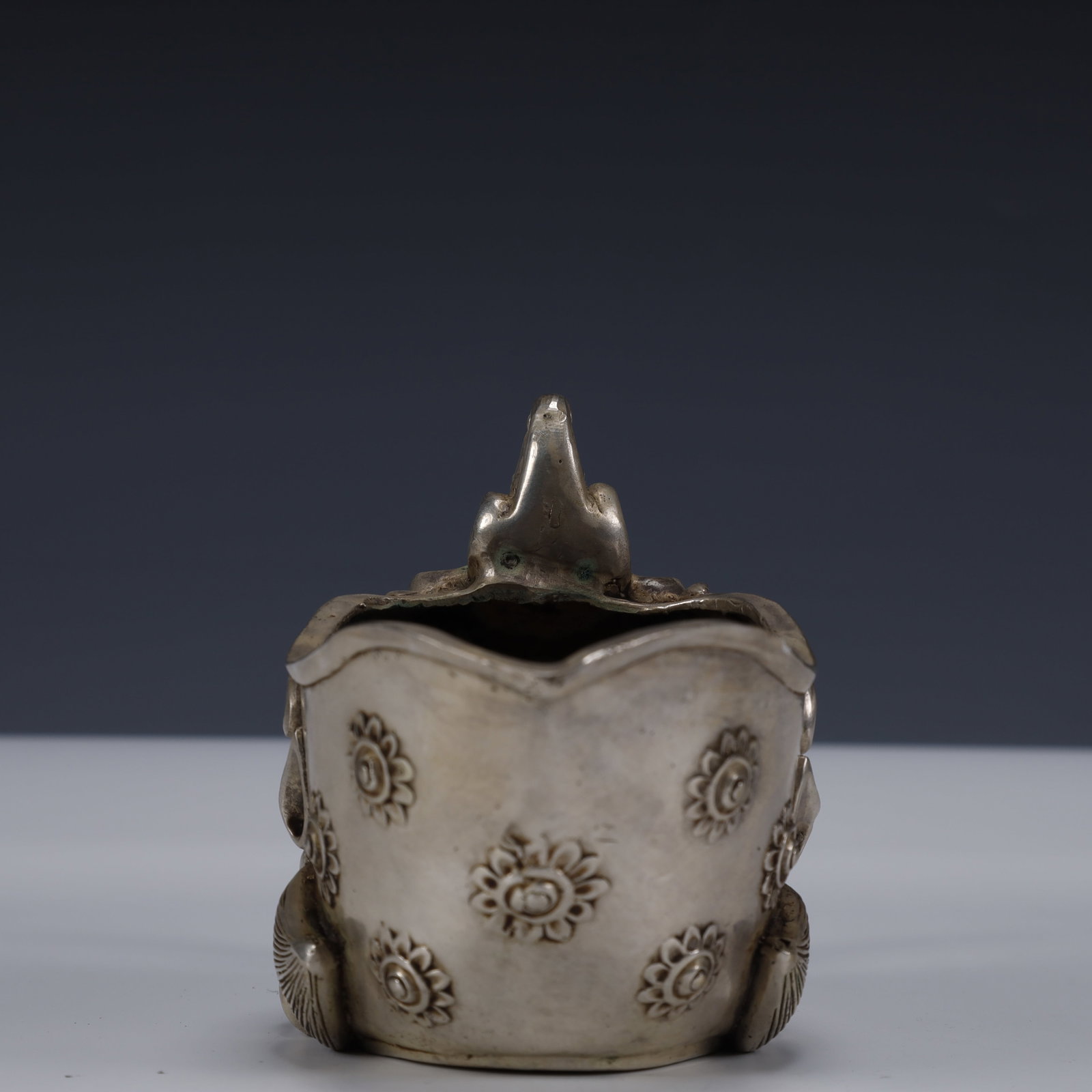An Exquisite Silver-Plated Bronze Dragon Pattern Cup - 3