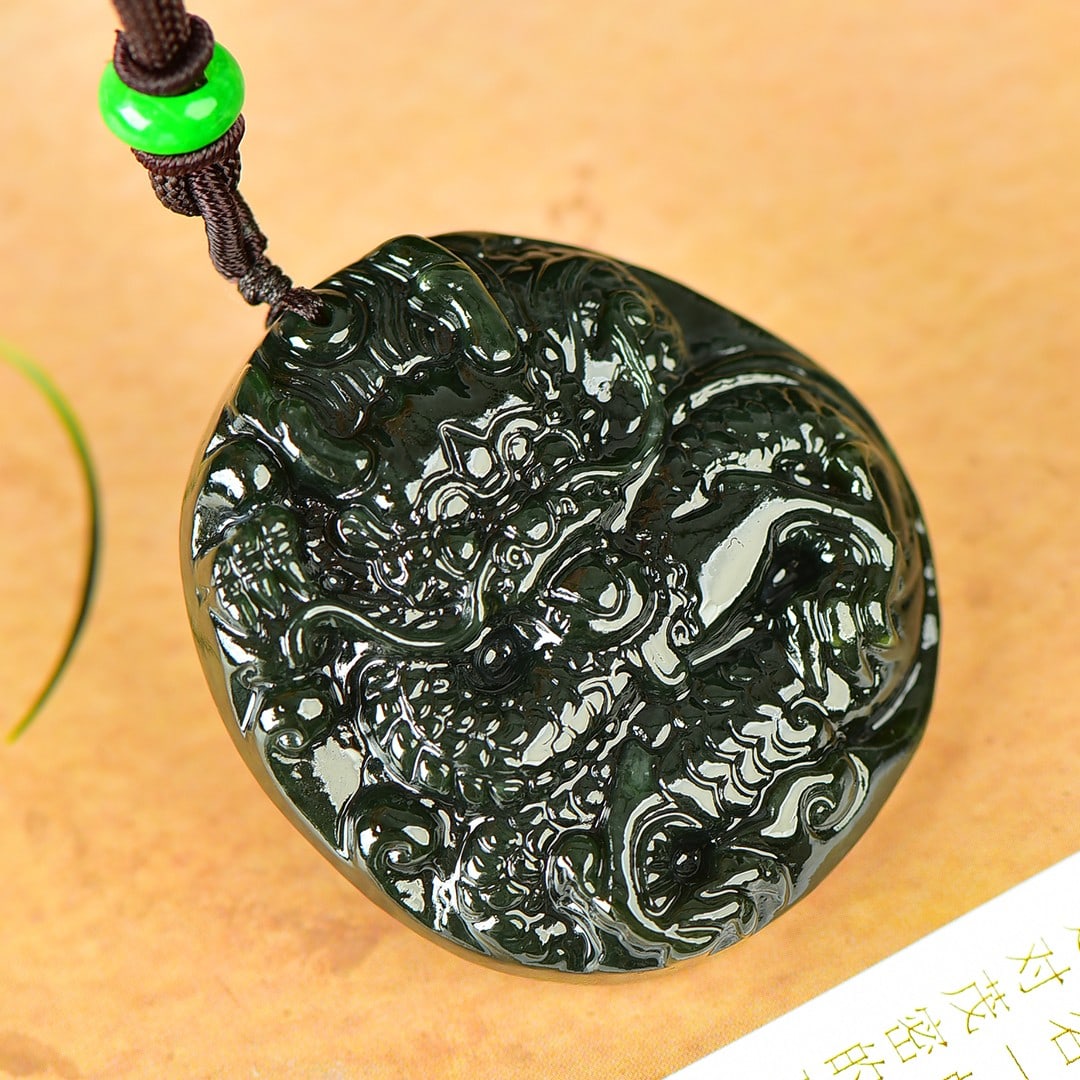 An Exquisite Jasper Dragon Pattern Pendant - 5
