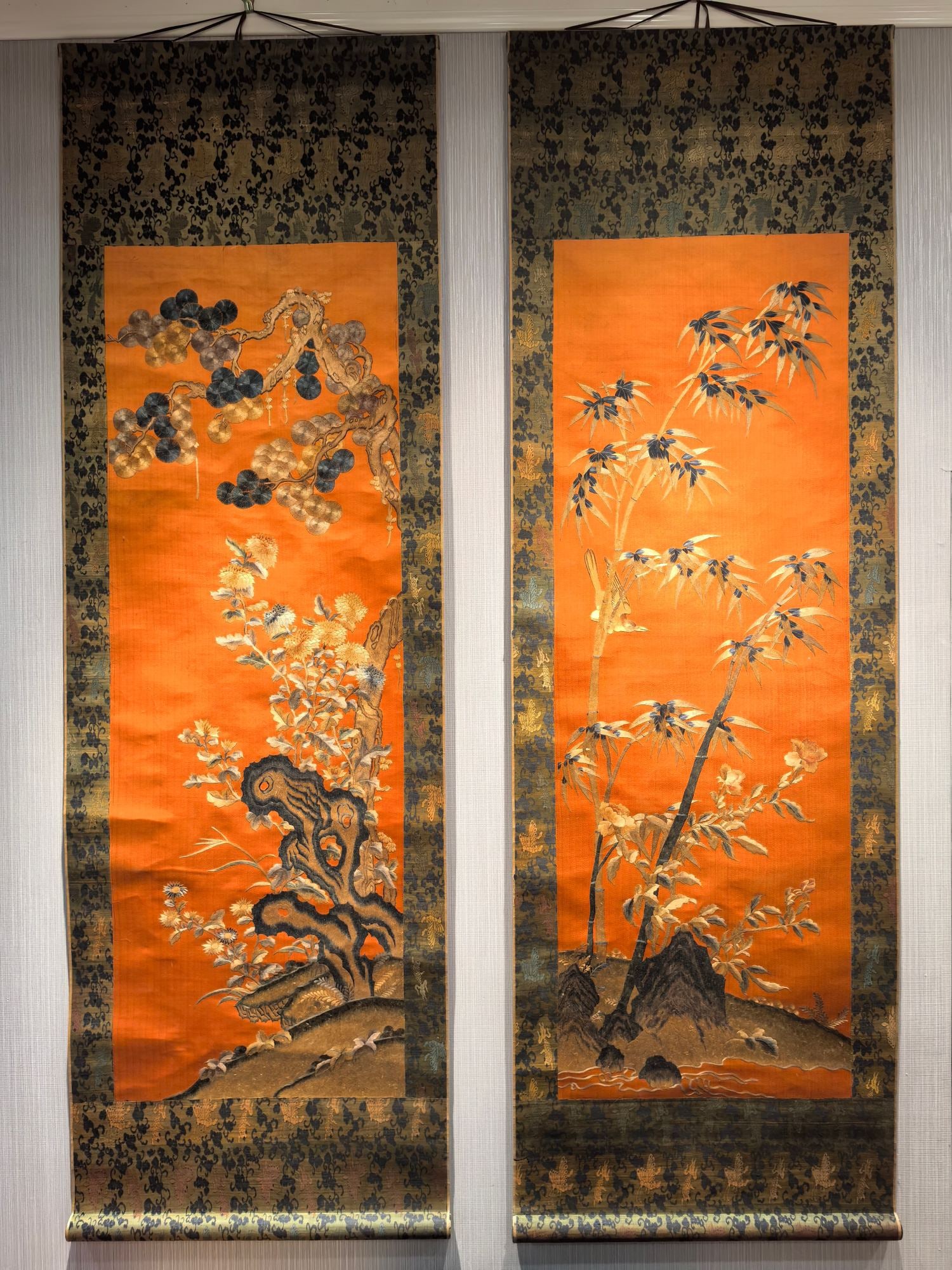 A Pair of Bamboo and Pine Pattern Embroidery: A Pair of Bamboo and Pine Pattern Embroidery, Qing Dynasty, Chiina, Size: 70.9inx22.8in 清代 松树竹子纹苏绣一对