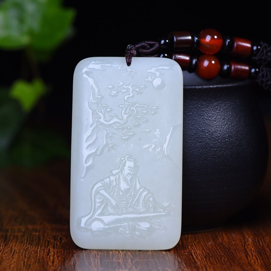 An Exquisite White Jade Figure Pattern Pendant: An Exquisite White Jade Figure Pattern Pendant,Size:1.4inx2.4in 白玉人物纹挂件