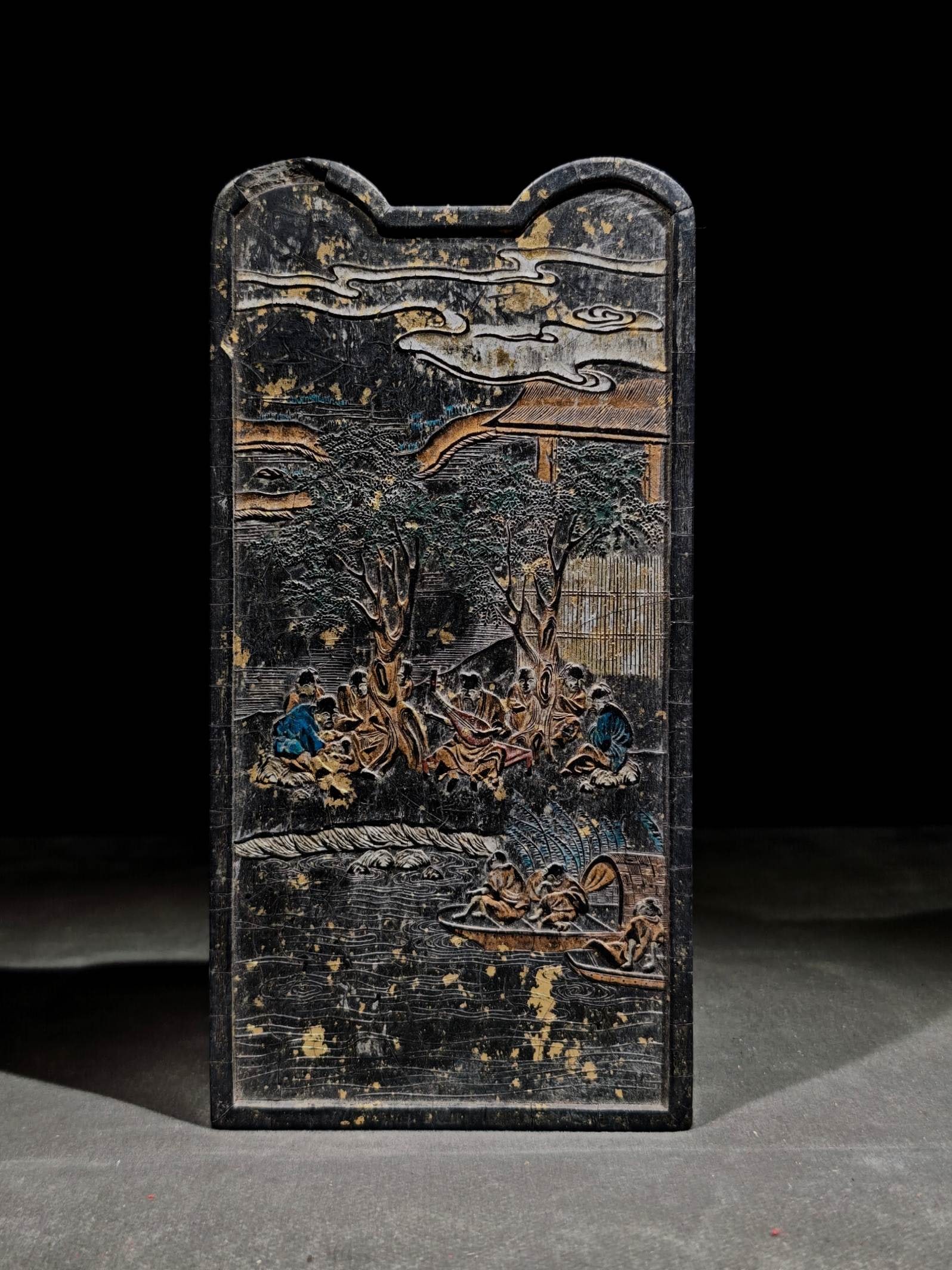 An Exquisite Sprinkled-Gold Landscape and Figure Pattern Ink cake,With Poem: An Exquisite Sprinkled-Gold Landscape and Figure Pattern Ink cake,With Poem,Qing Dynasty, China,Size:8.3inx4.1inx0.9in,Weight:590g 洒金山水人物纹墨,
