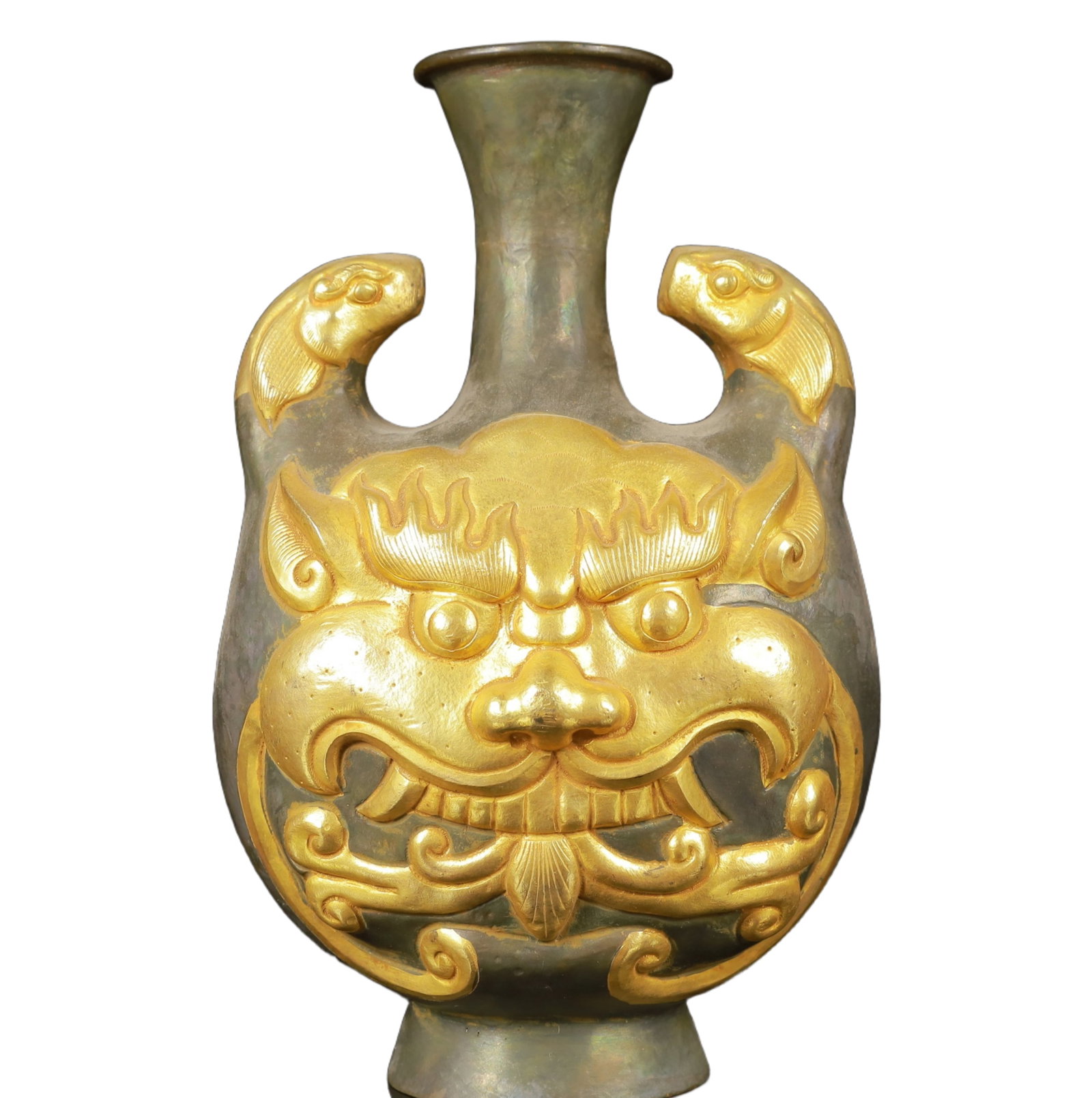 An Exquisite Gilt Silver Beast-Face Pattern Beast-Ears Vase: An Exquisite Gilt Silver Beast-Face Pattern Beast-Ears Vase,Tang Dynasty,China,Zhenguan Four-Character Mark,Size:5.1inx3.9inx7.9in,Weight:450g 银鎏金兽面纹兽&