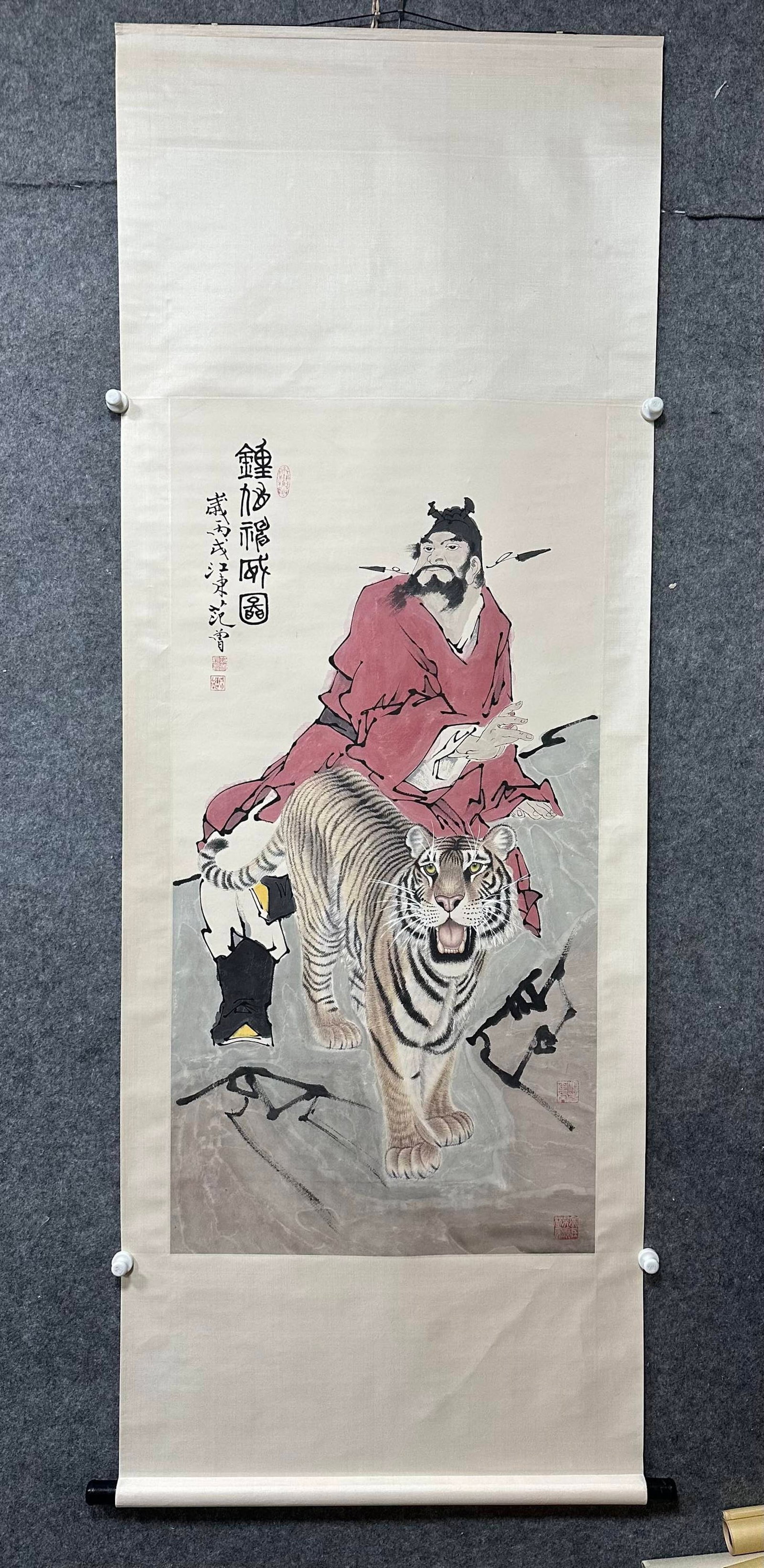 A Chinese Vertical Scroll Ink Painting of Figure on Paper: A Chinese Vertical Scroll Ink Painting of Figure on Paper,Fan Zeng,Size:27inx53.1in 一幅中国水墨人物画立轴,范曾