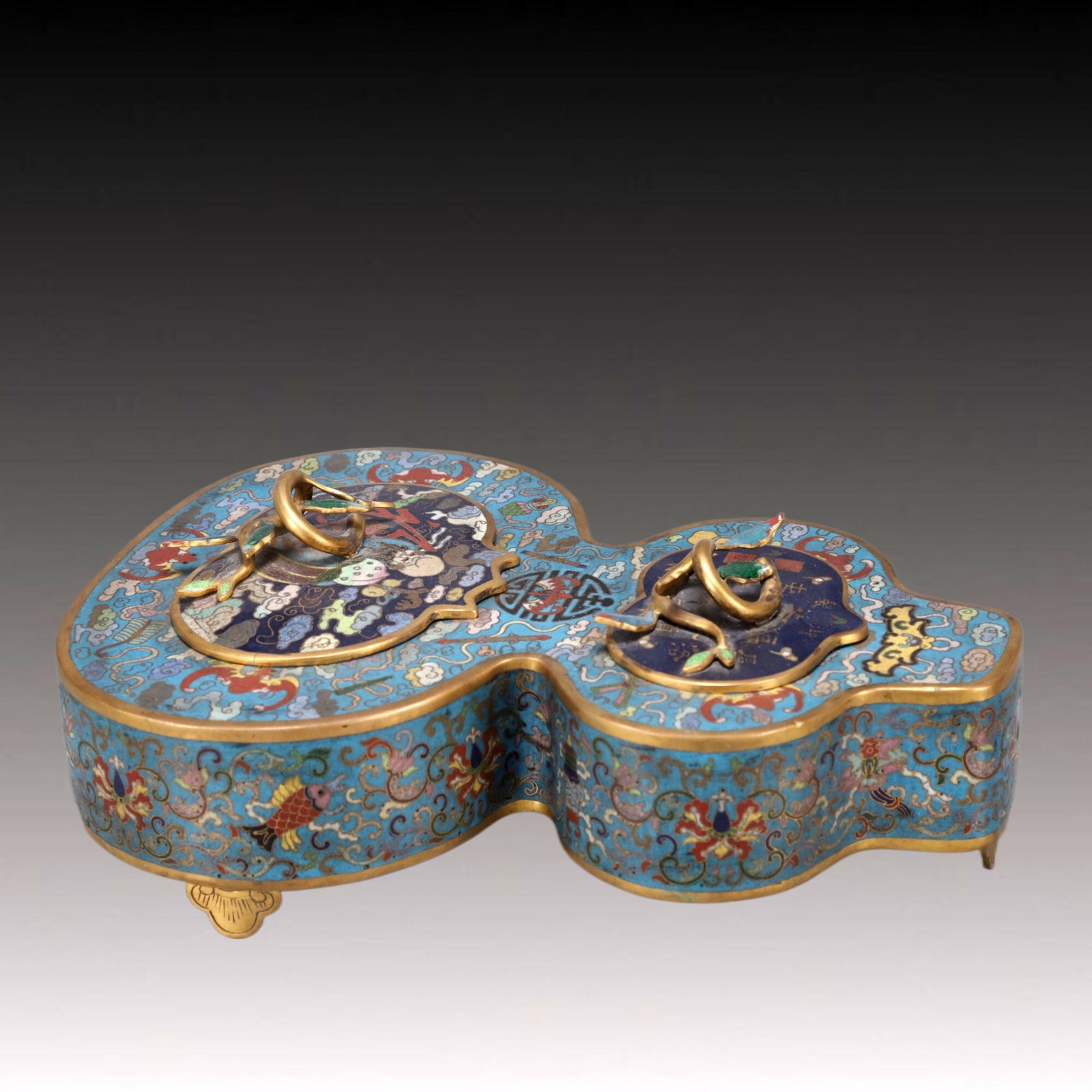 A Exquisite Cloisonne Eight Treasures Pattern Bats and Peach Pattern Gourd-Shaped Box: A Exquisite Cloisonne Eight Treasures Pattern Bats and Peach Pattern Gourd-Shaped Box , Qing Dynasty, China Qianlong Four-character Mark , Size:10.6inx7.9inx3.9in Weight:2150g