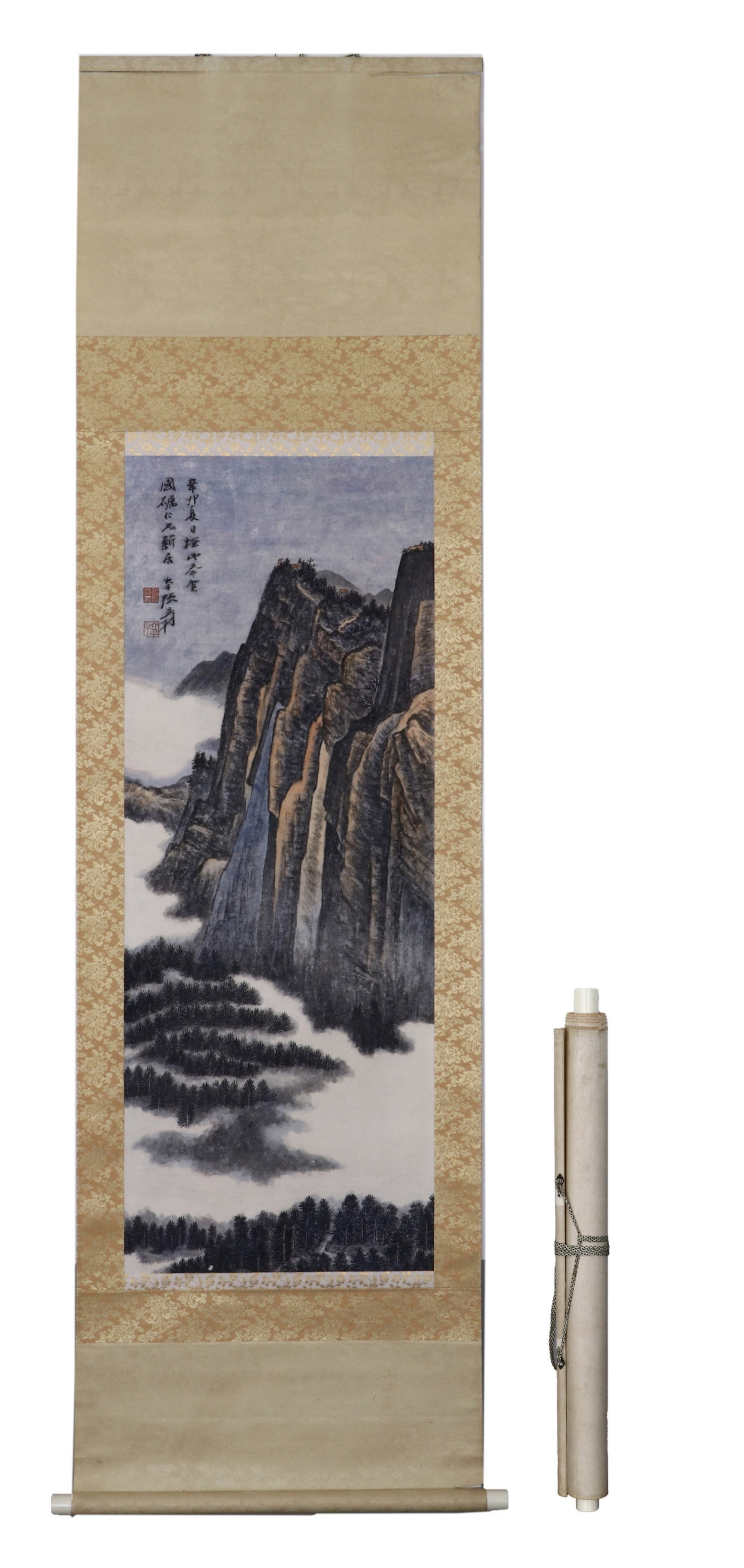A Chinese Vertical Scroll Ink Painting of Landscape on Paper: A Chinese Vertical Scroll Ink Painting of Landscape on Paper,Zhang Daqian,Size:42.5inx16.5in 一幅中国水墨山水画立轴,张大&#