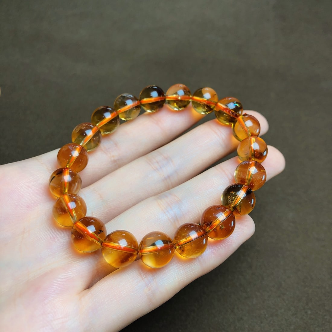 An Exquisite Crystal Bracelets: An Exquisite Crystal Bracelets,Size:0.4in,Weight:28g 水晶手串